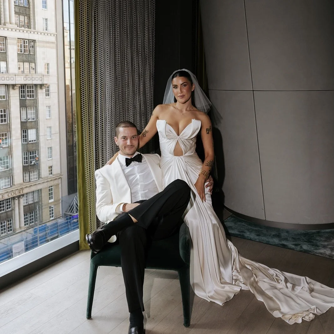 Objectively obsessed with Liv &amp; Monty. Modern romance at it&rsquo;s finest &mdash; 

Photography: @artofgracestudios