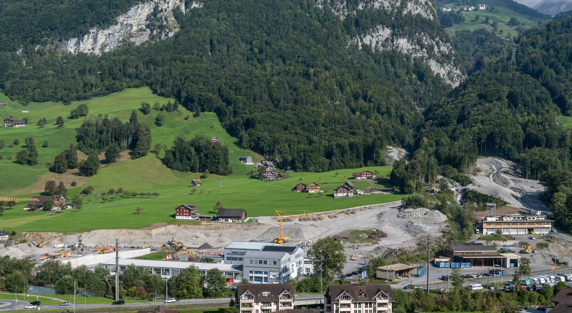 Buoholzbach_Slide_5.jpg
