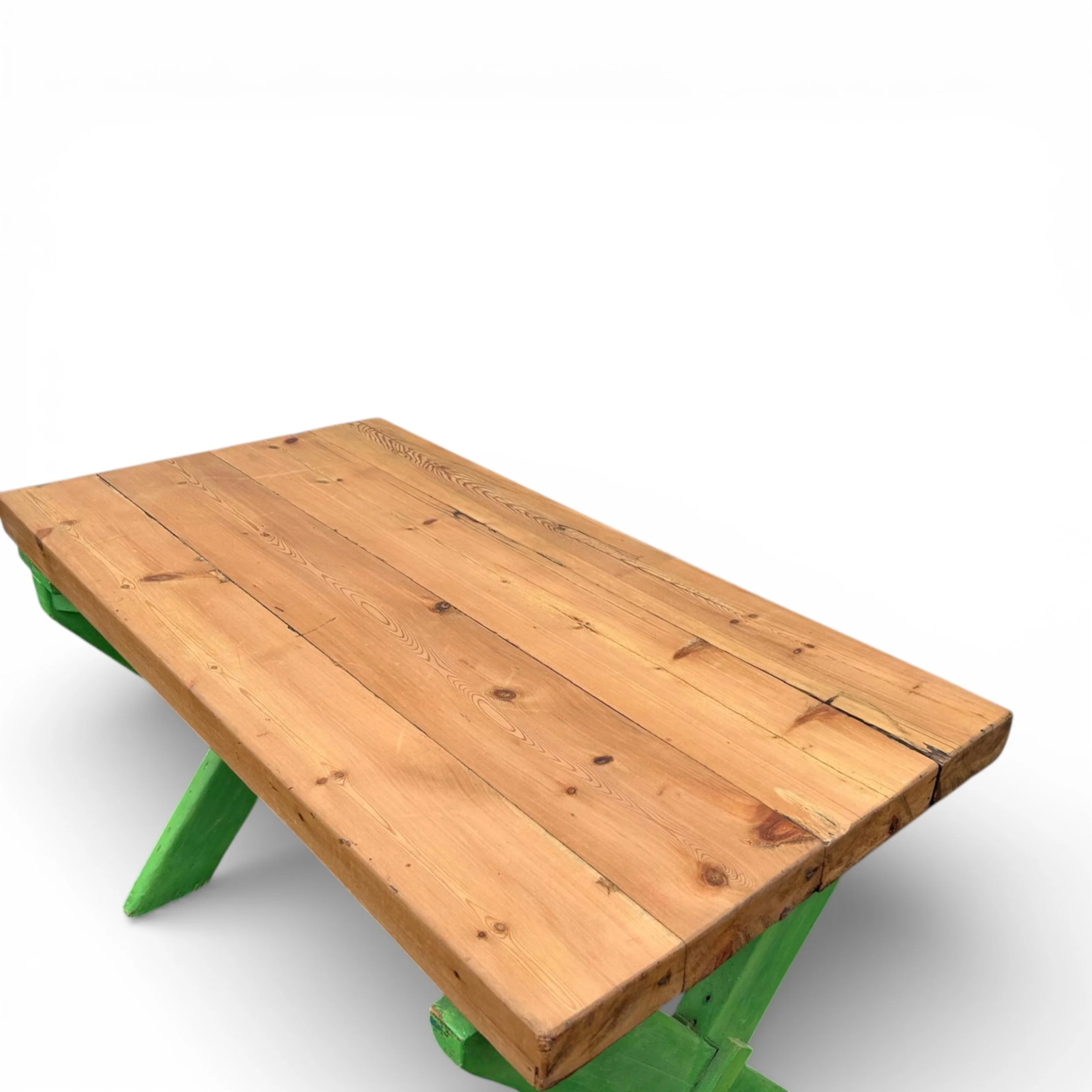 chunky kitchen table 3-Photoroom.jpg