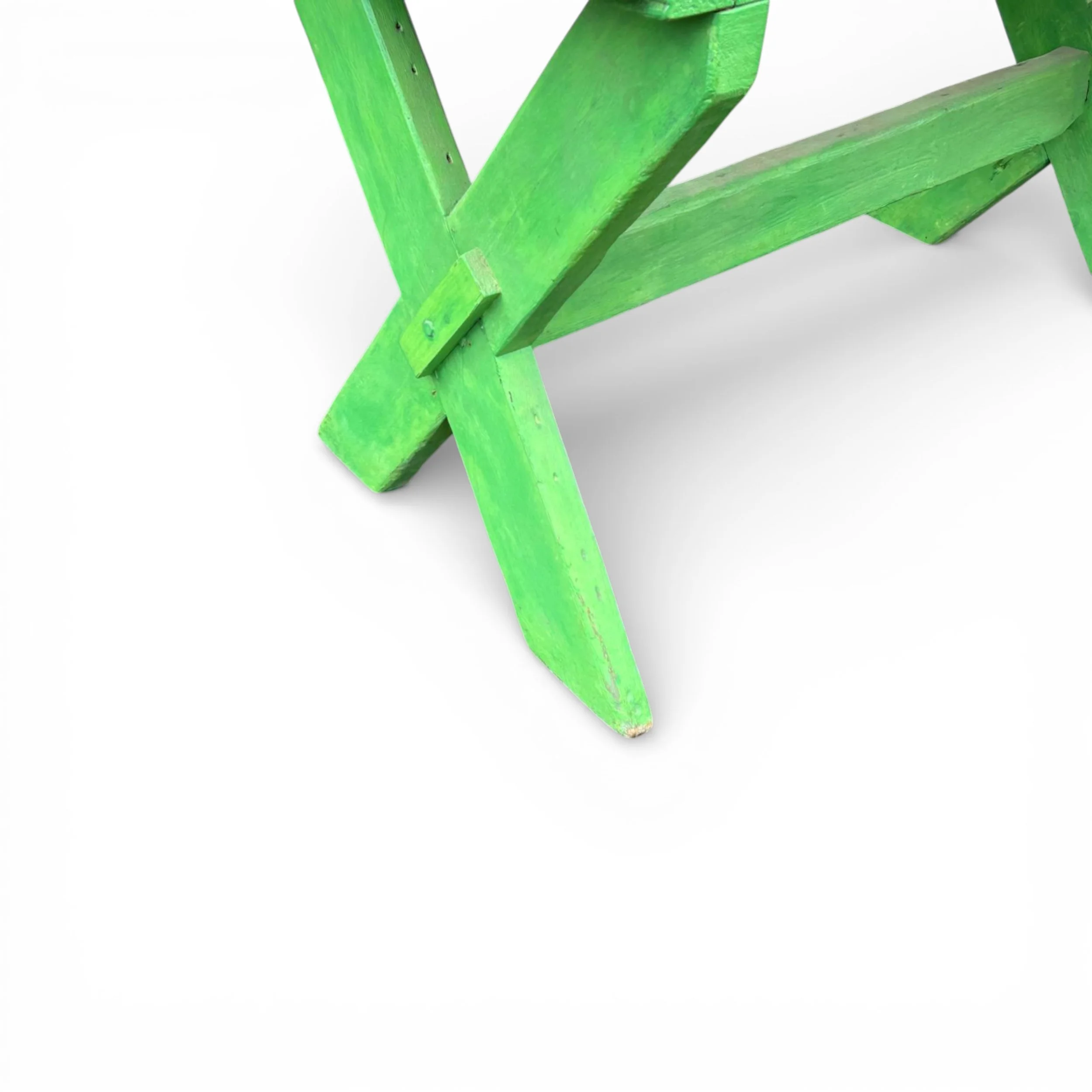 chunky kitchen table 5-Photoroom.jpg