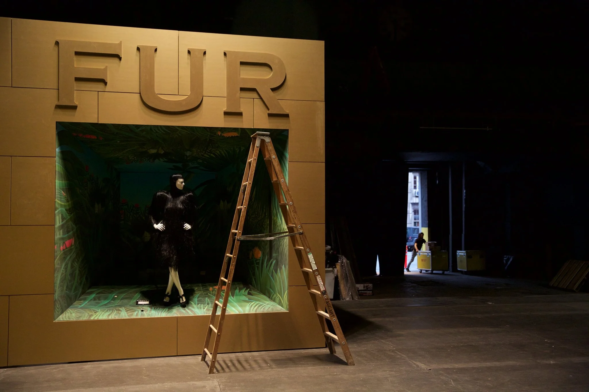 Fit-up at Park Avenue Armory. Photo :Benjamin Norton 