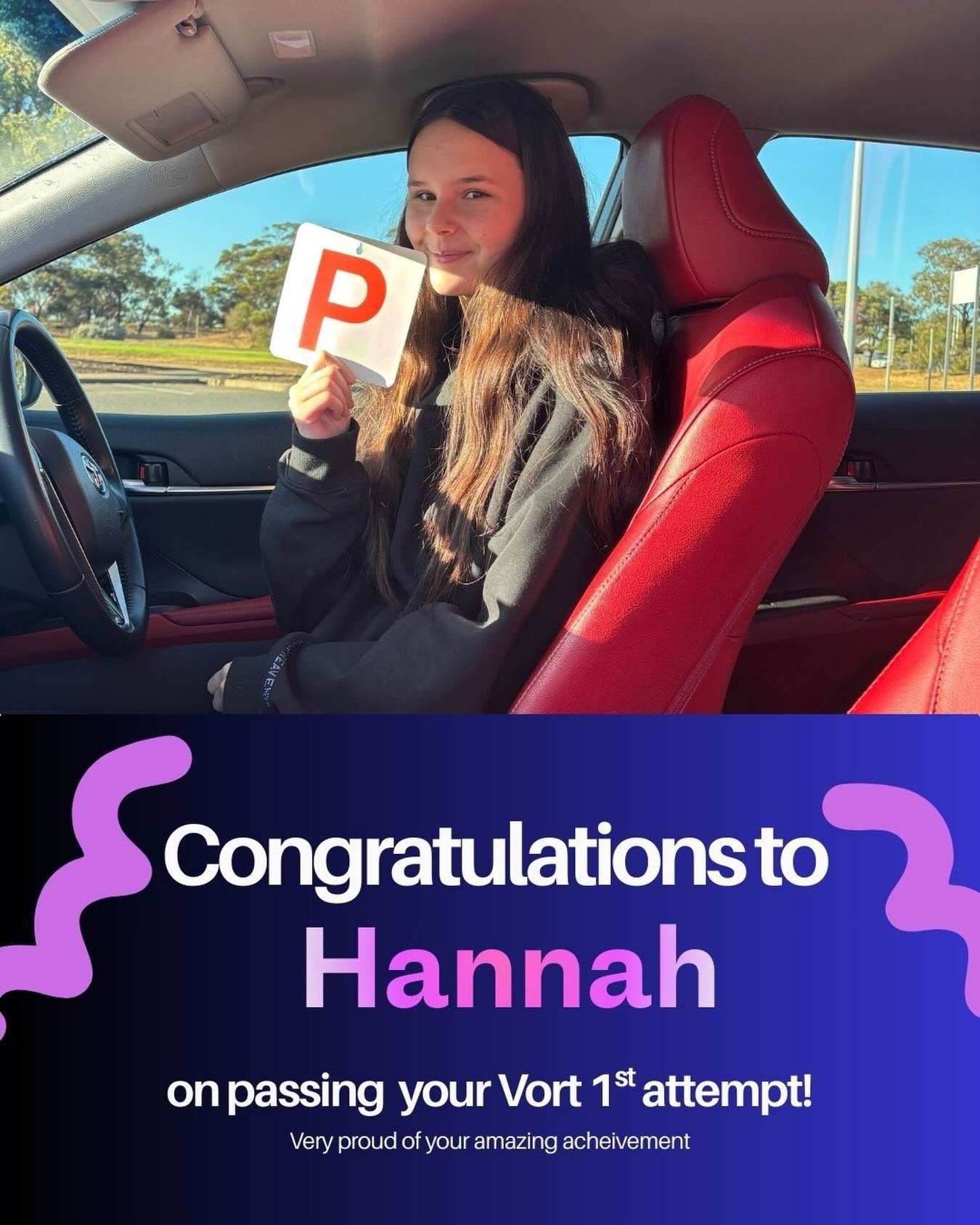 Rise and shine! We were up bright and early for Hannah's warm-up lesson before her Vort, and it was amazing to see her beam with pride when she heard the words "congratulations, you've passed".

I couldn't be prouder of Hannah's dedication 