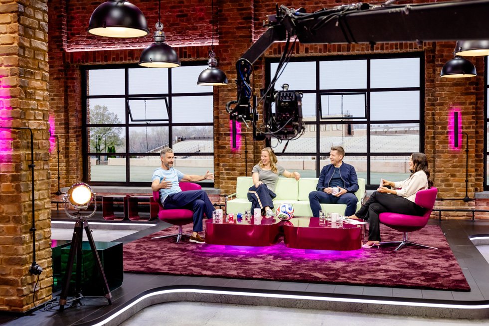 magentatv4.jpg