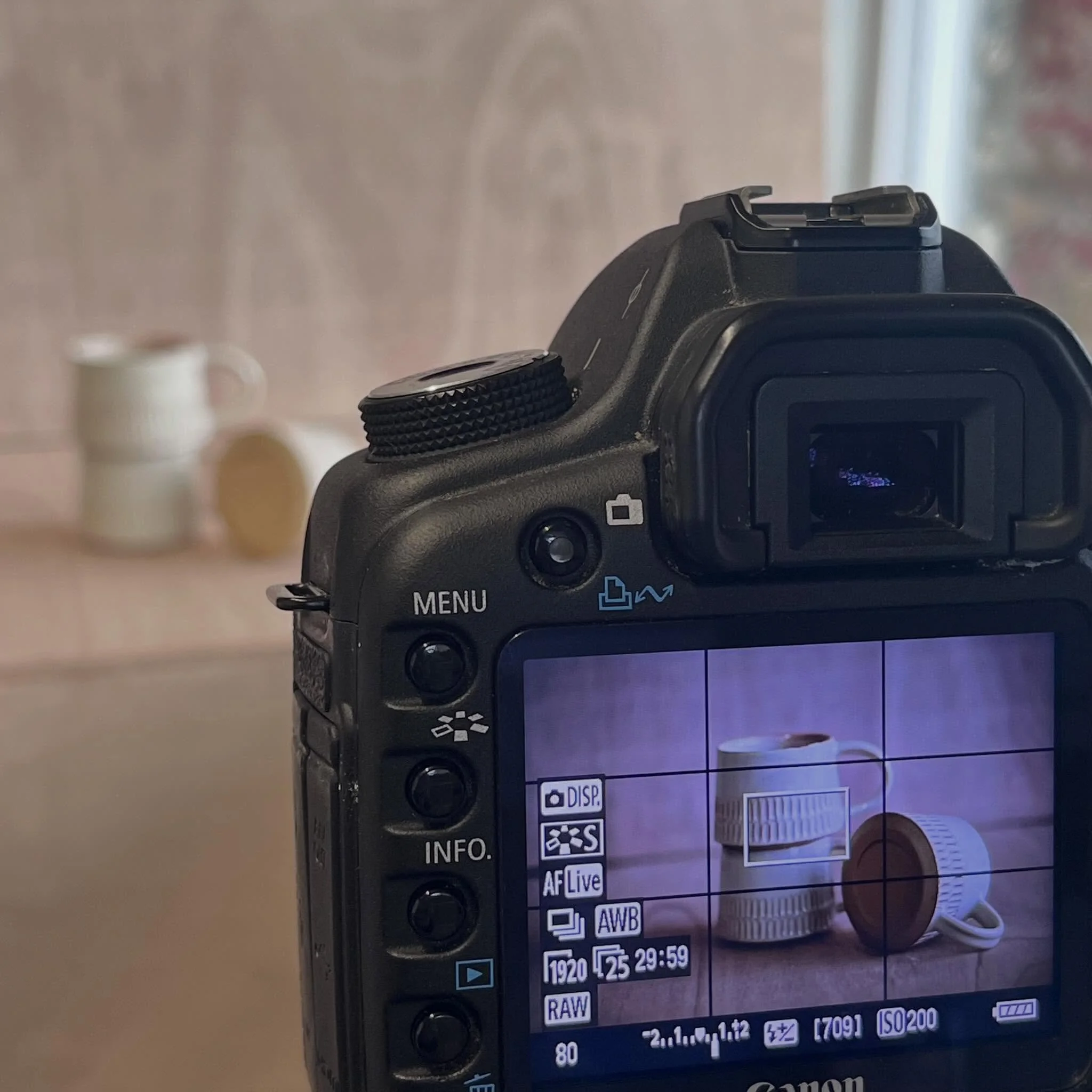 #smallstudiolife #photoshoot #photograph #canon #pottery