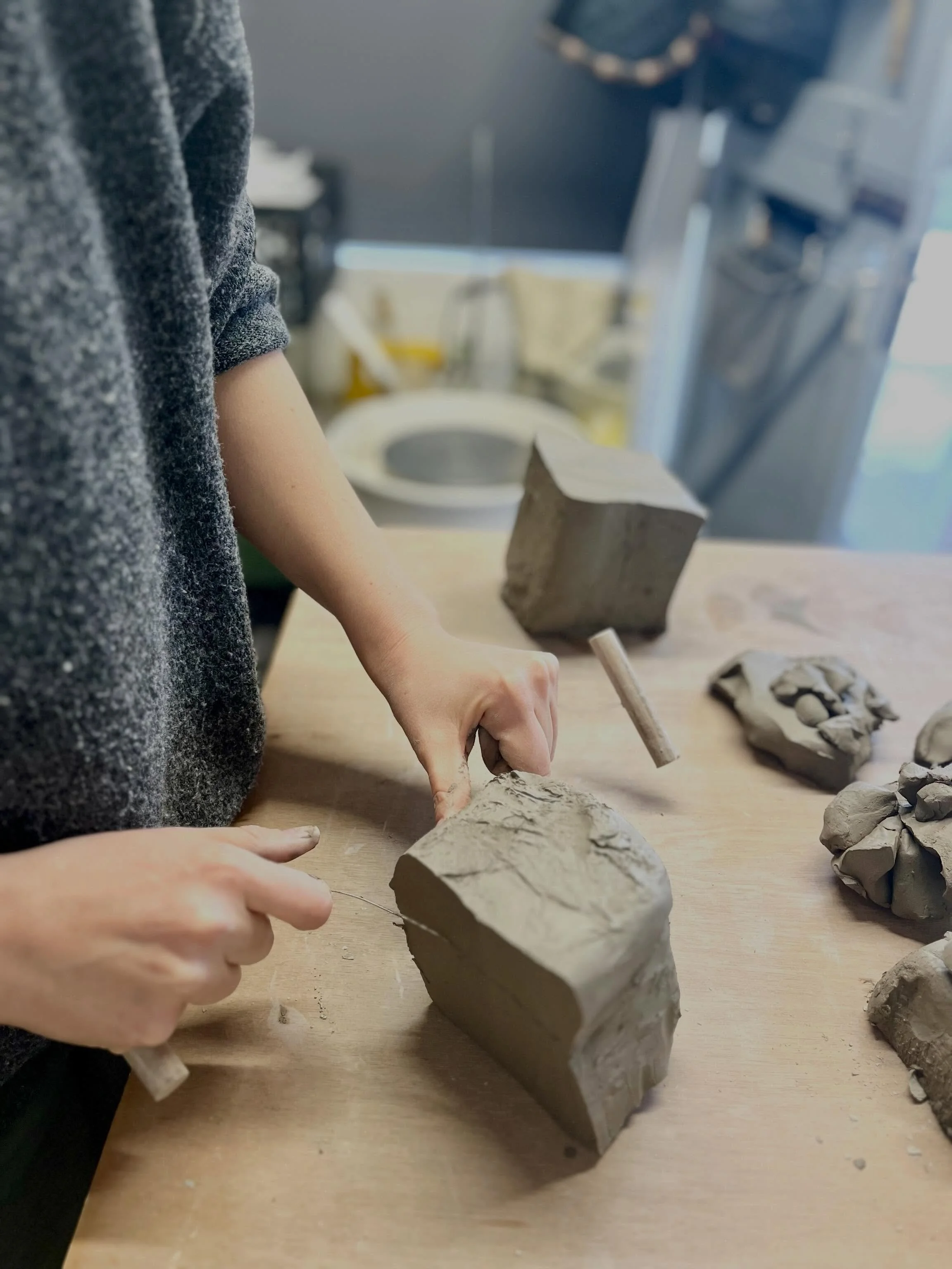 Prepping clay for more #mugs and #cups 

#potter #clay #teaware