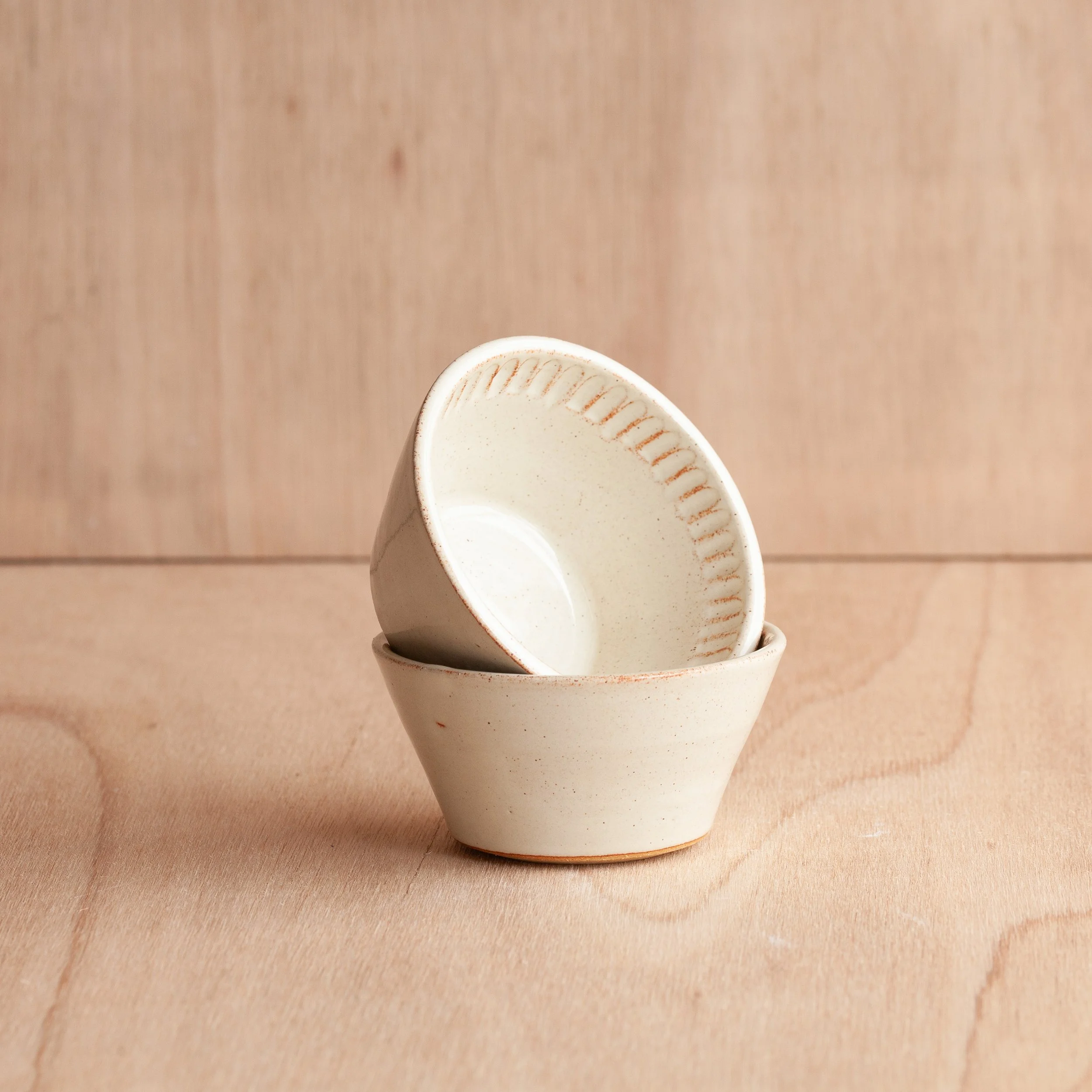 Carved Dip/Snack Bowl