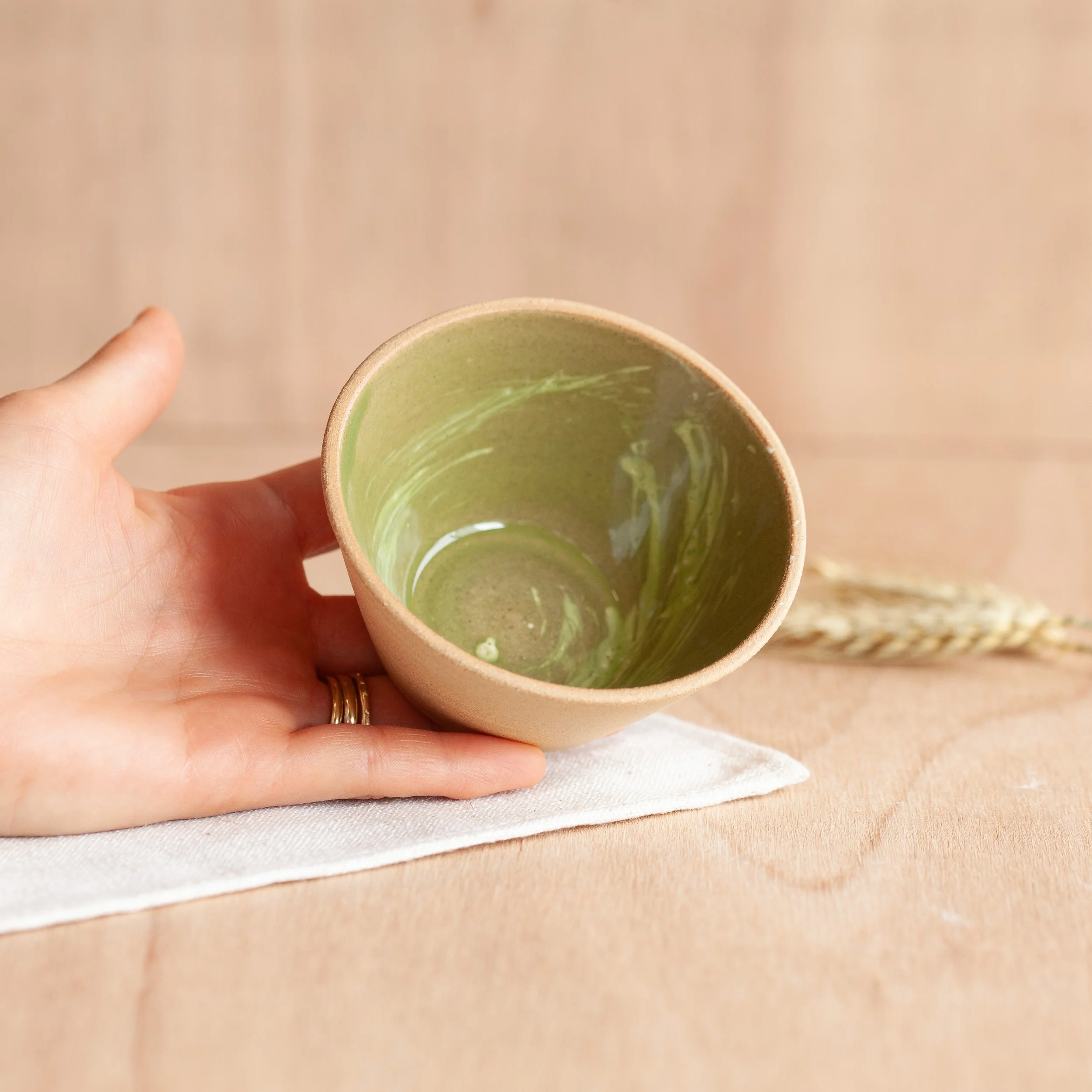 Small Hakeme Dip/Snack Bowl