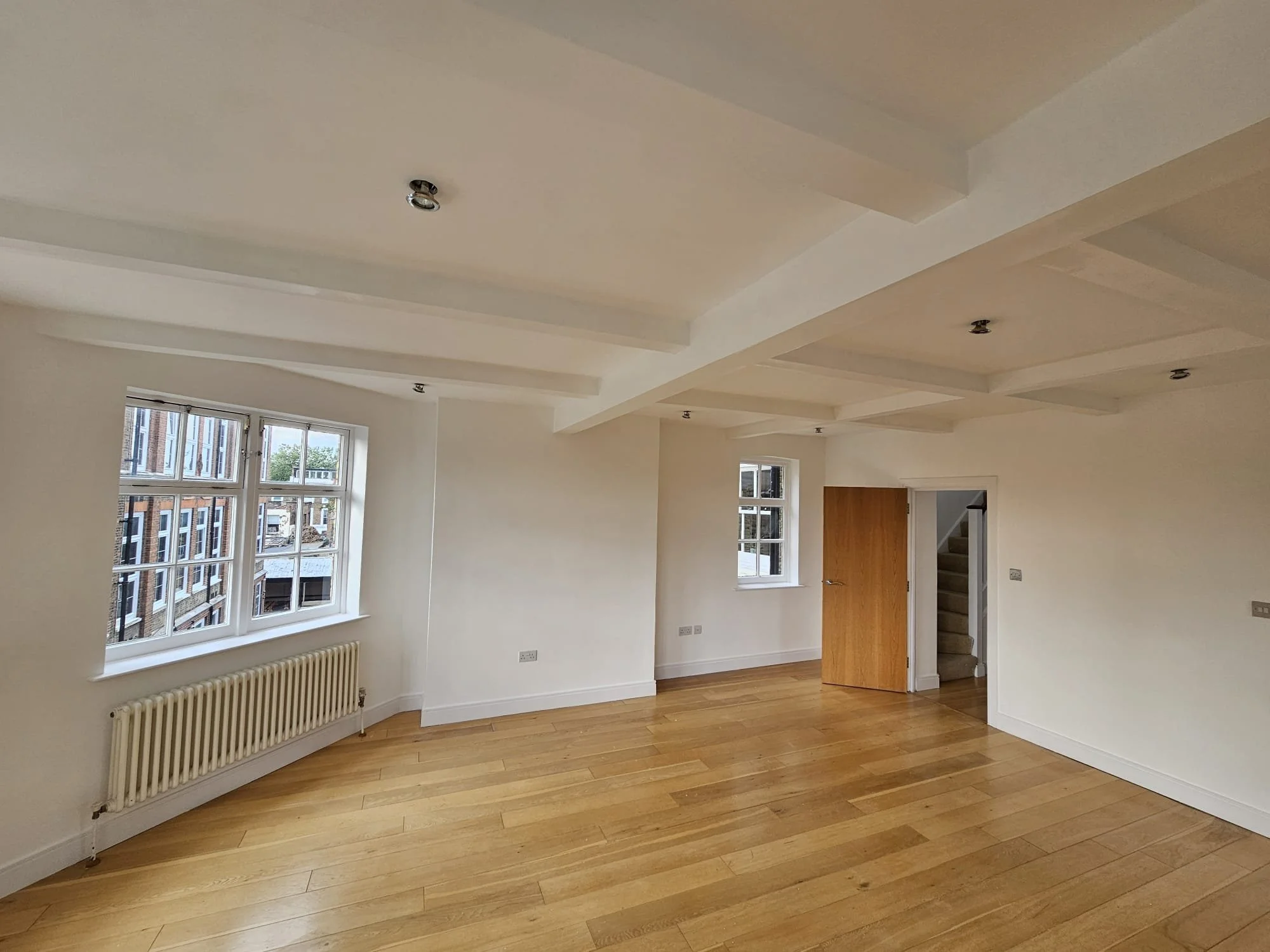 WhatsApp Image 2024-10-11 at 17.36.08 (7).jpeg