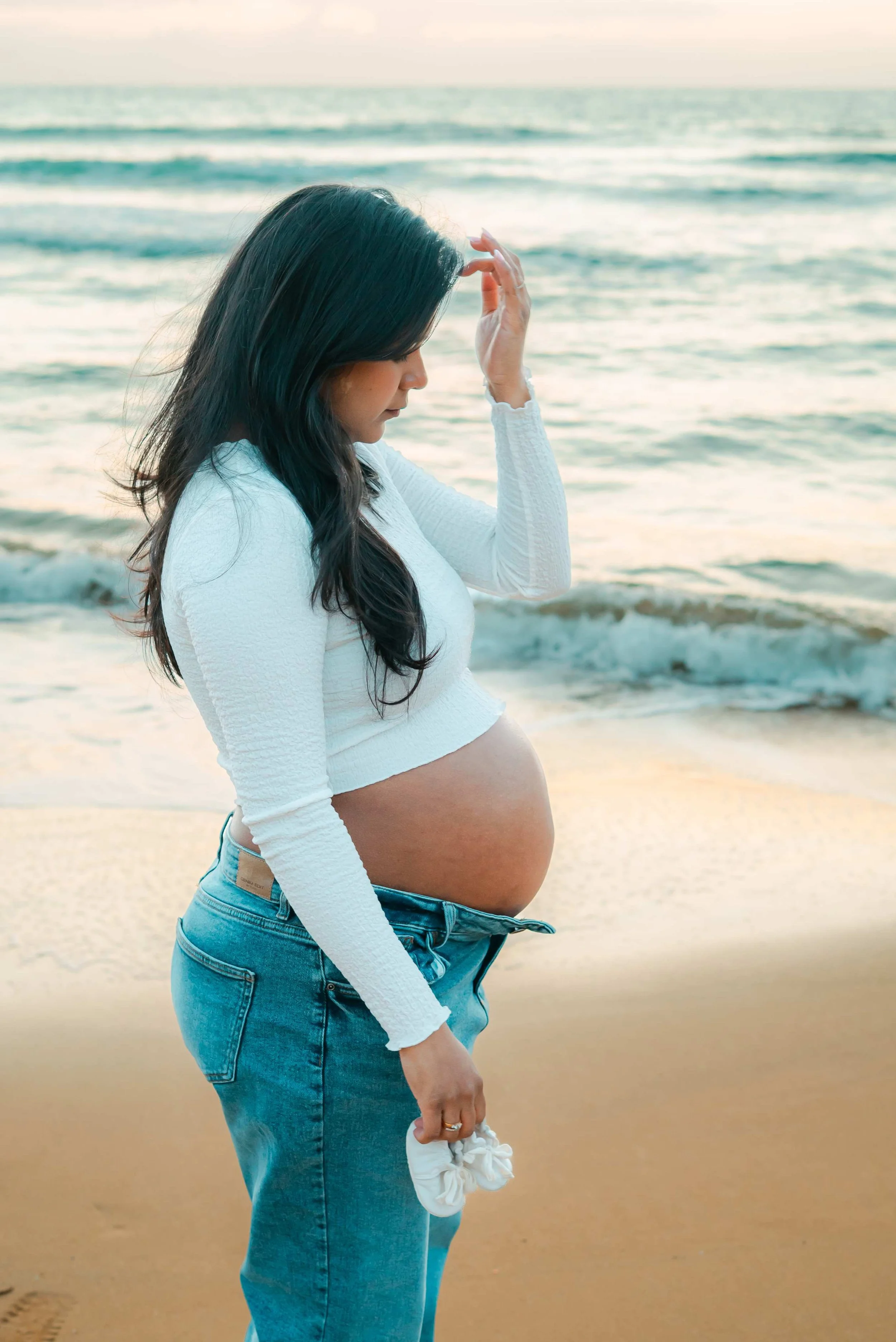 dreamy maternity photoshoot Malta12.jpg