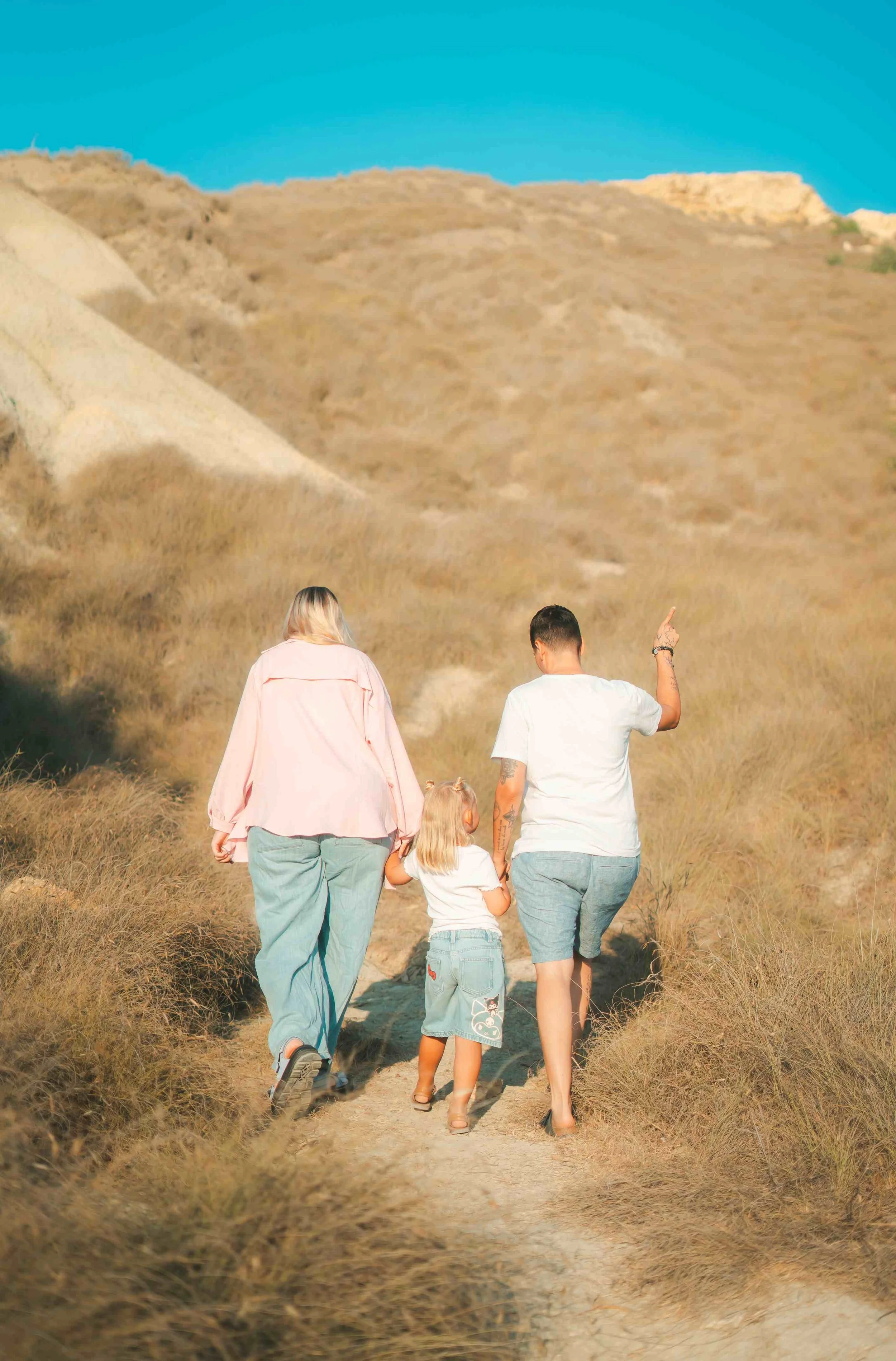 Golden hour family photoshoot