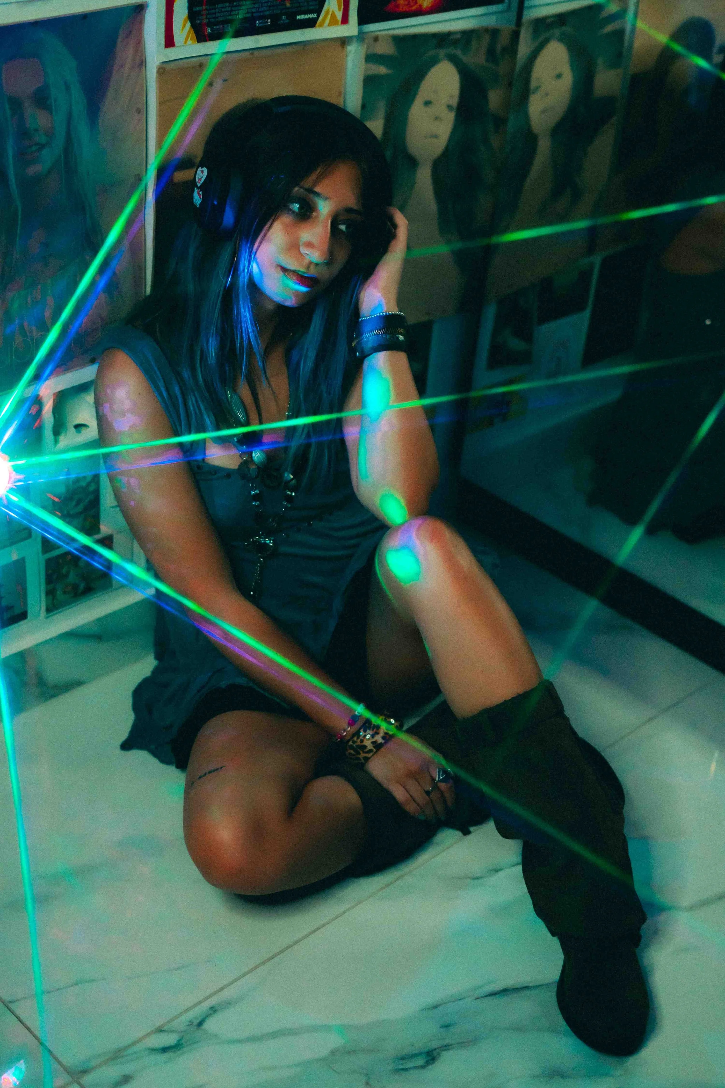 y2k editorial photoshoot15.jpg