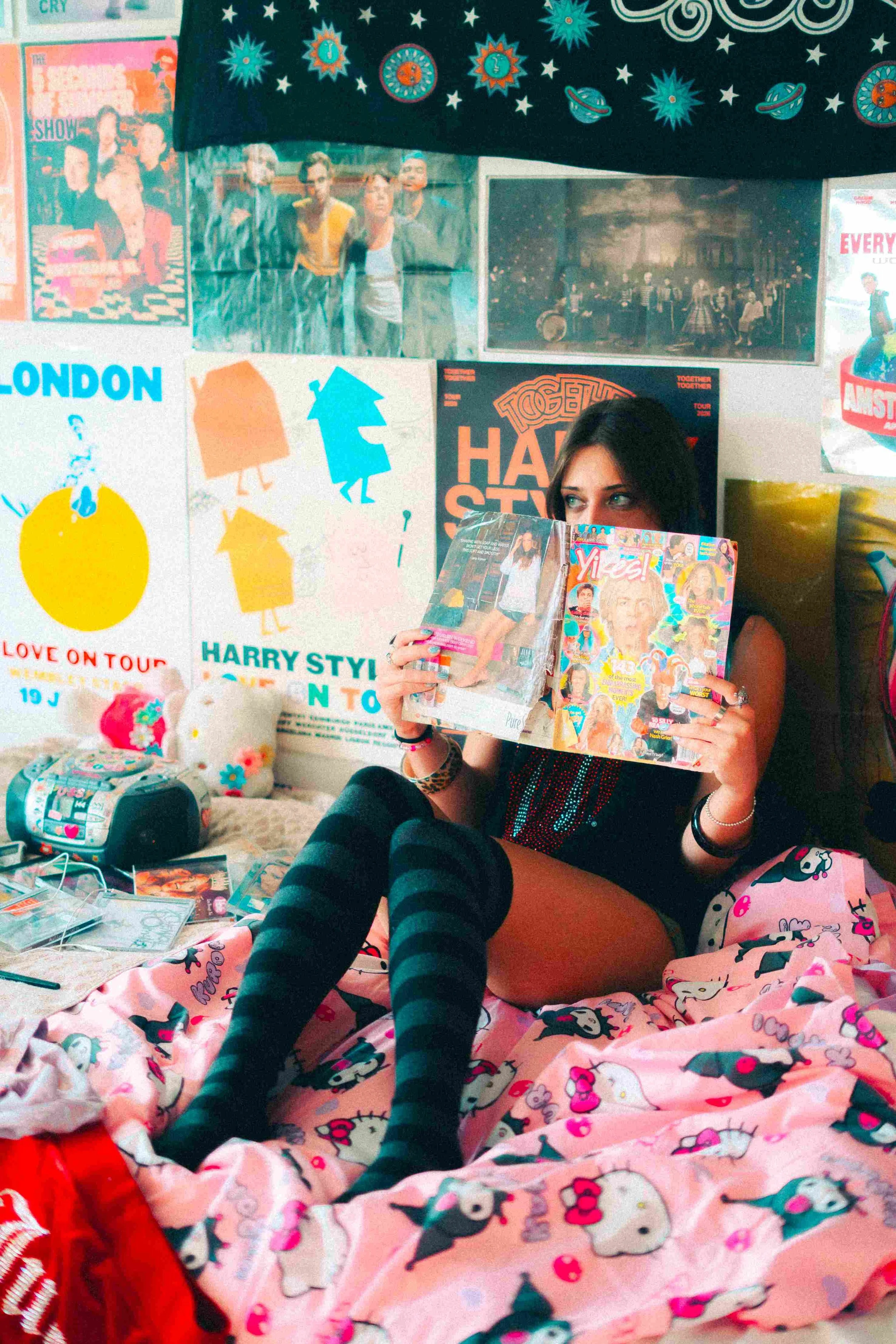 y2k editorial photoshoot1.jpg