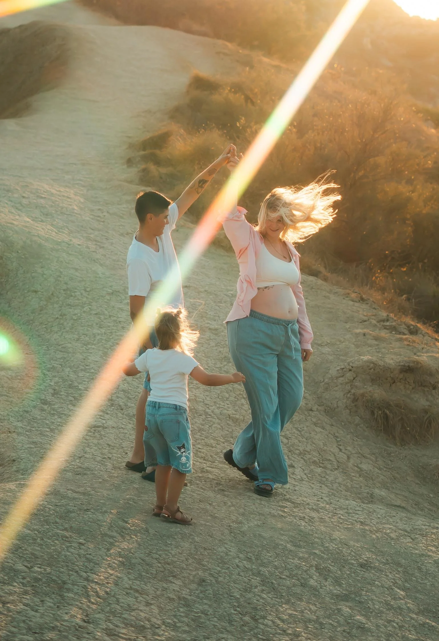 Golden hour family photoshoot