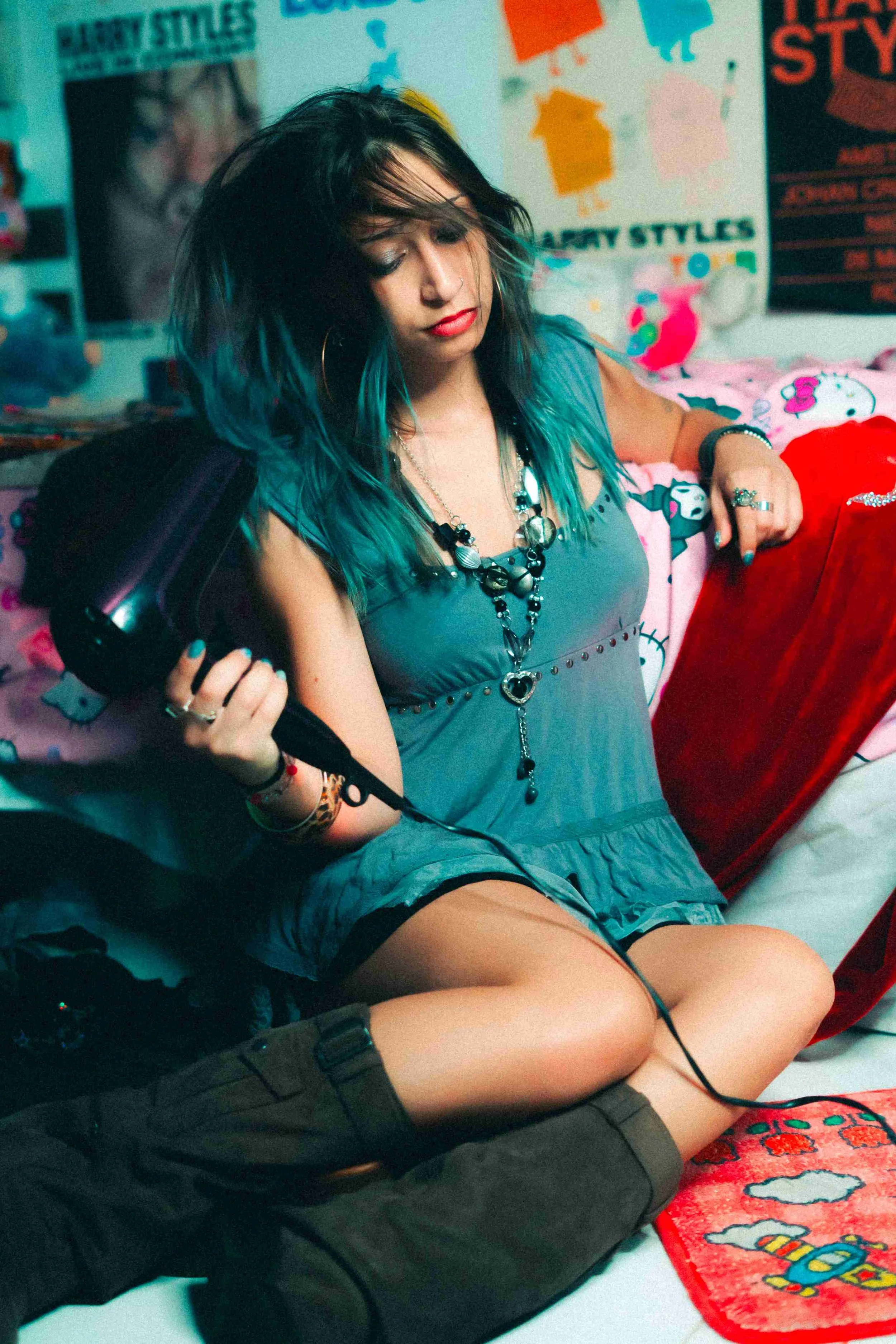 y2k aesthetic photoshoot 4.jpg