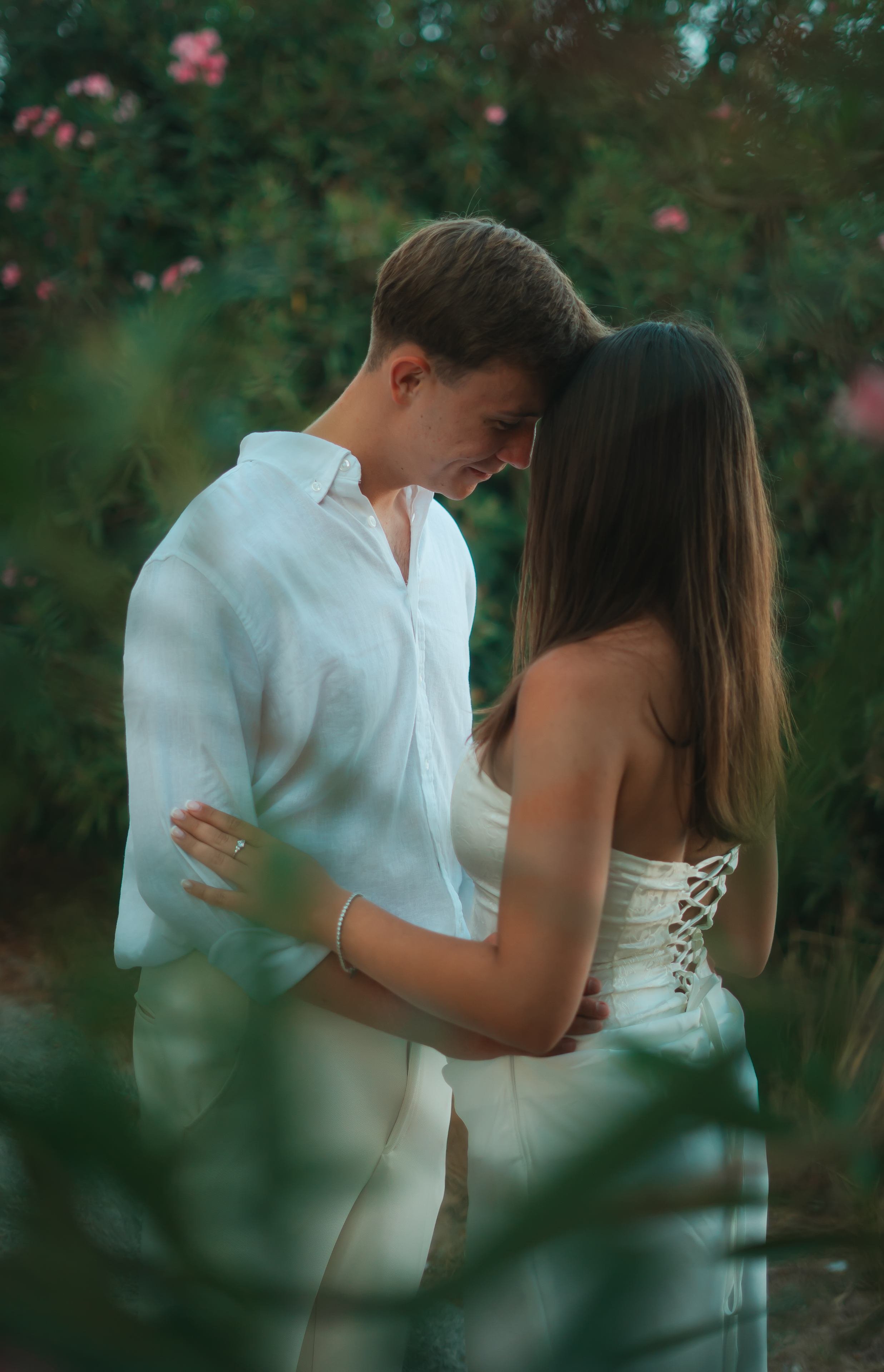 professional romantic photoshoot in Malta3.jpg