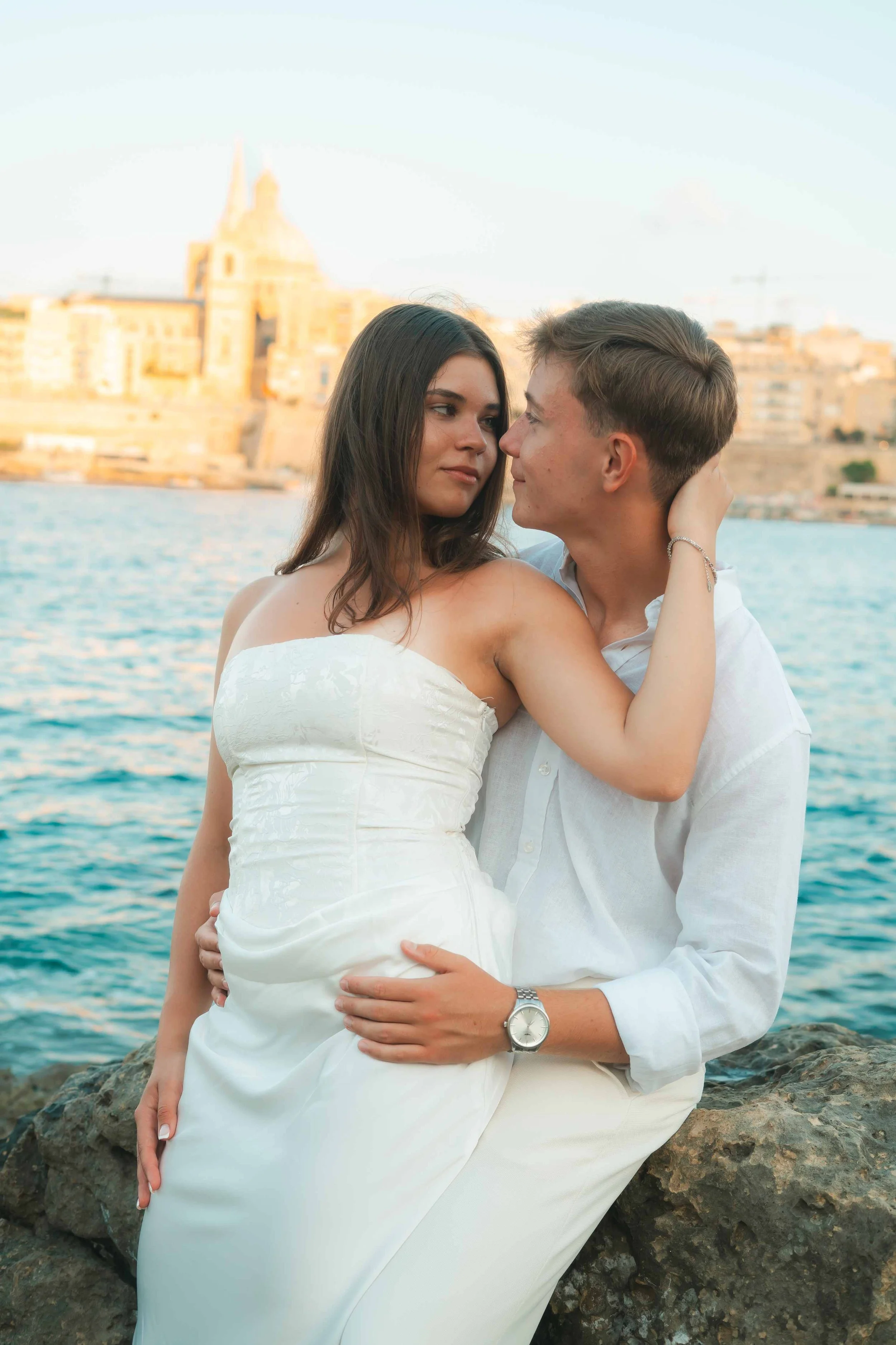 professional romantic photoshoot in Malta7.jpg