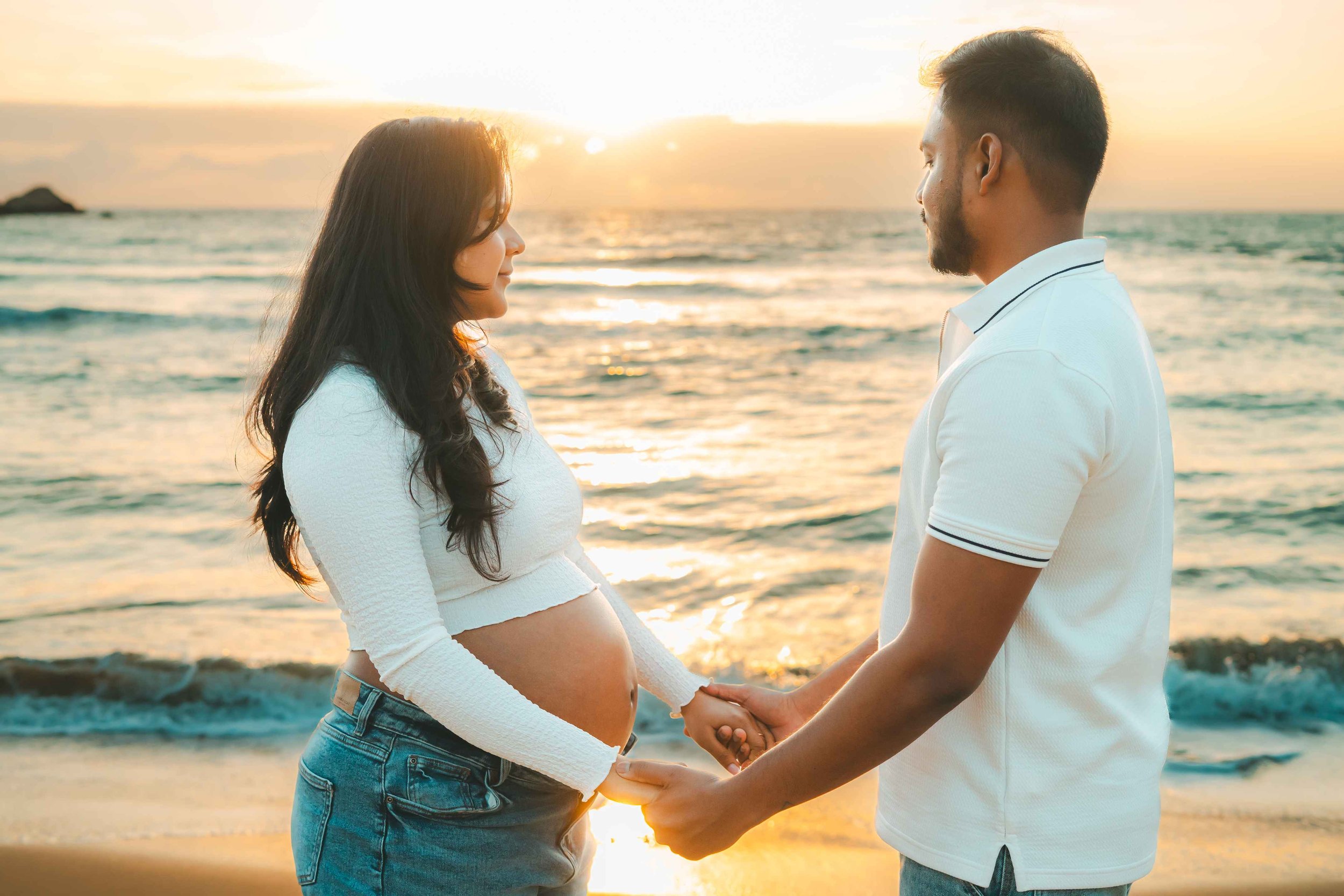 dreamy maternity photoshoot Malta7.jpg