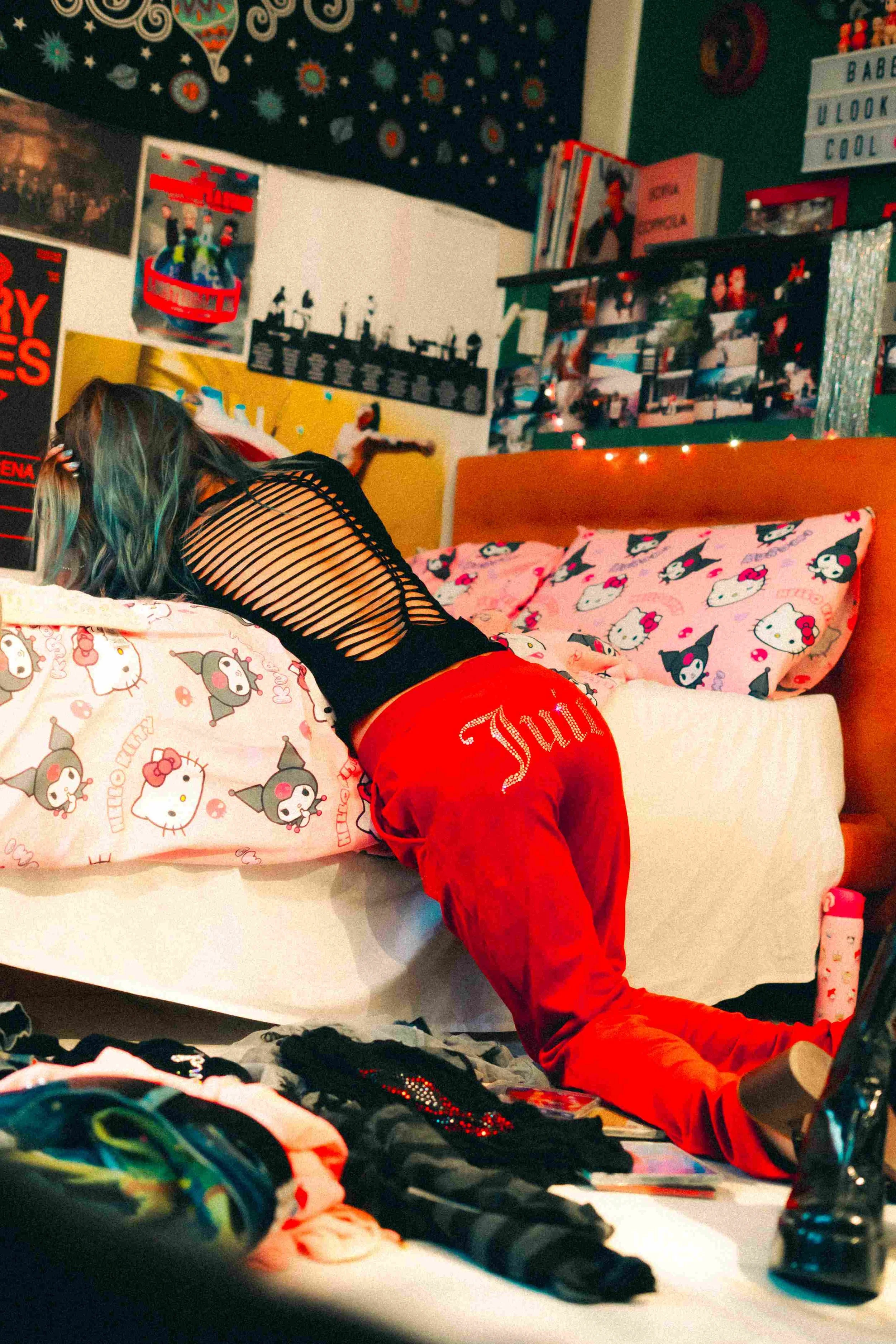 y2k editorial photoshoot14.jpg