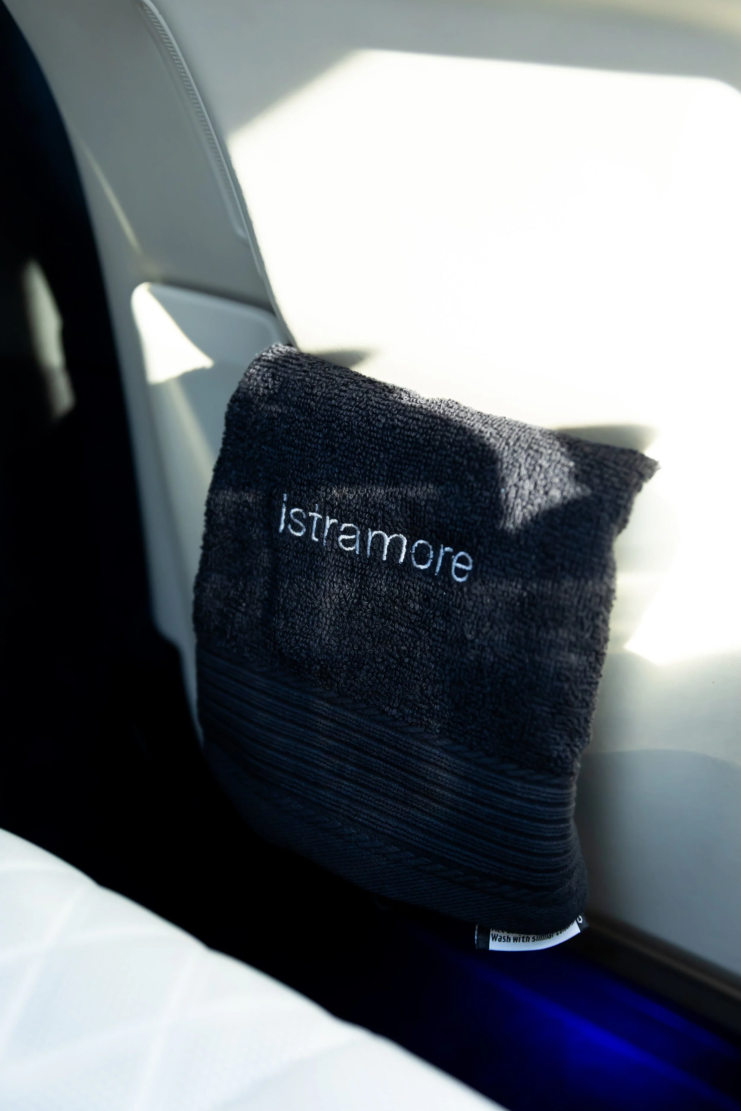 Rejuvenate during your journey with our complimentary scented refreshing towels, ensuring you arrive at your destination feeling clean and invigorated.