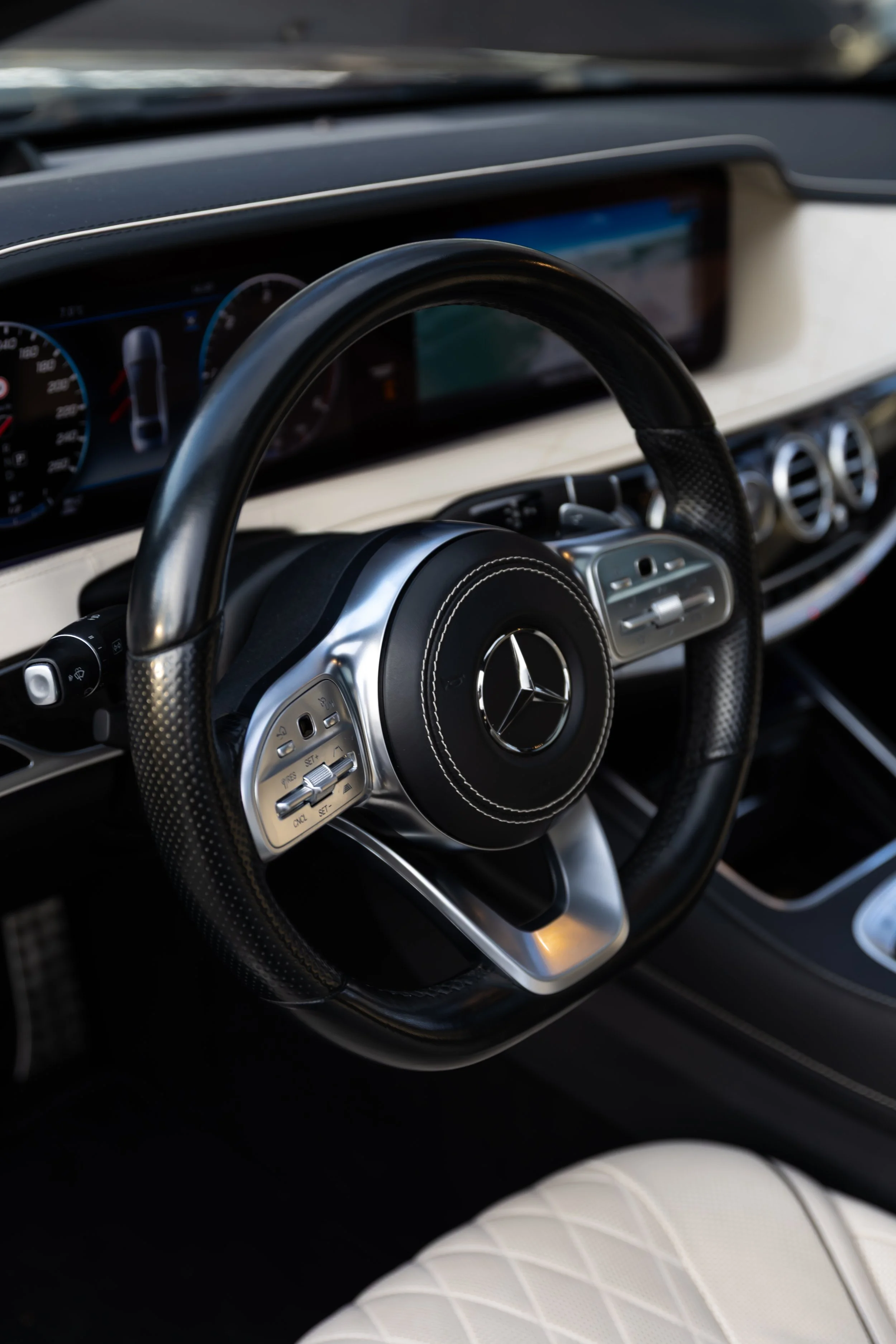 The iconic city walls of Dubrovnik Old Town, a premium destination for our luxury private chauffeur service in Croatia..jpg