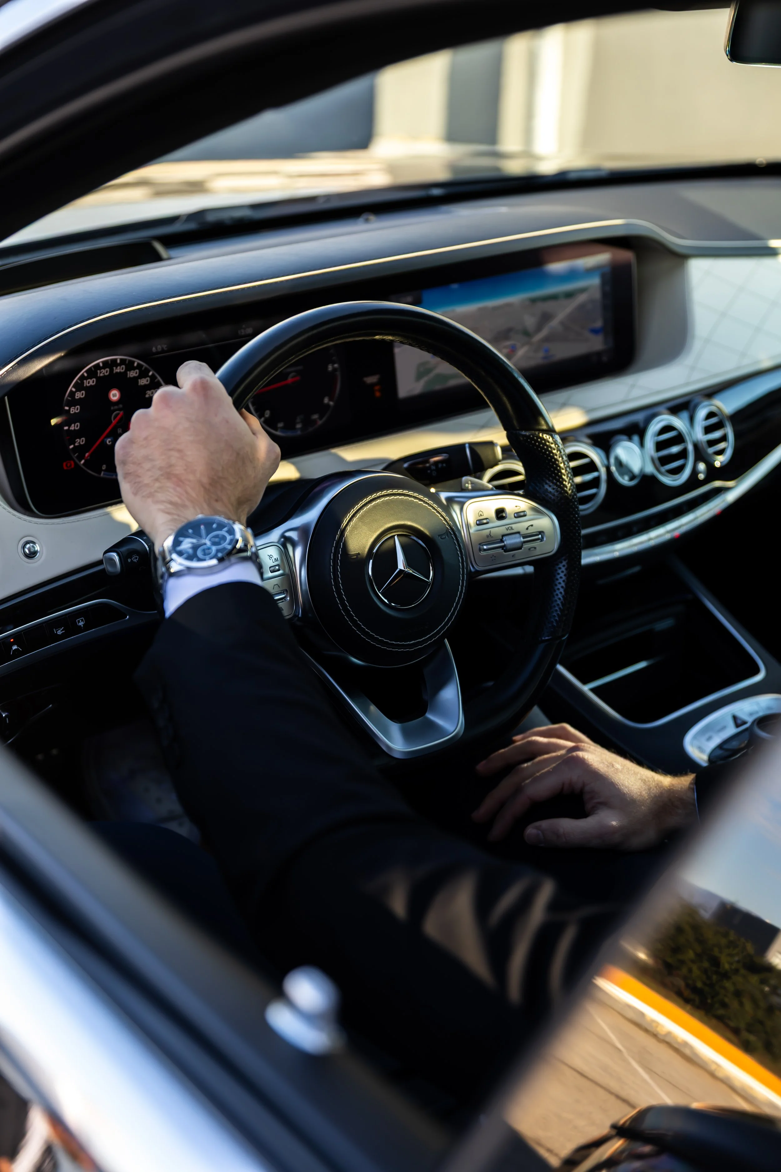 Black luxury Mercedes V-Class waiting for VIP private transfer at Pula Airport PUY