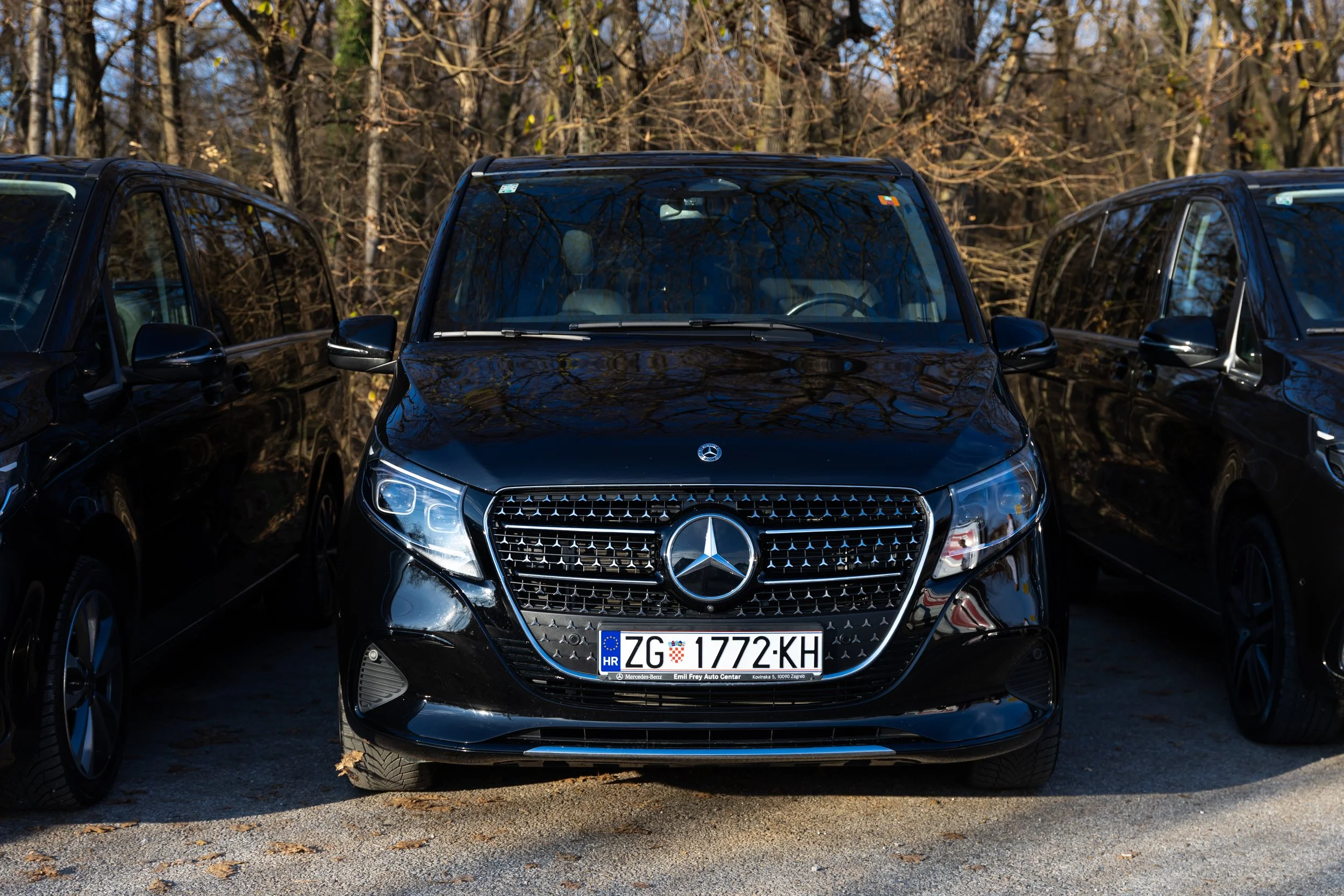 Black luxury Mercedes V-Class waiting at Zagreb Airport ZAG for private transfer to Pula