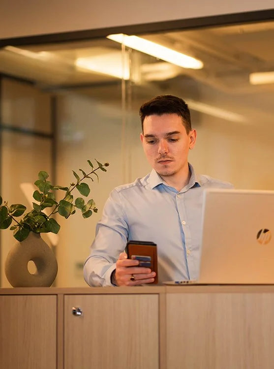 Shooting professionnel_ à_lyon_Jonathan Responsable_de_développement.jpg