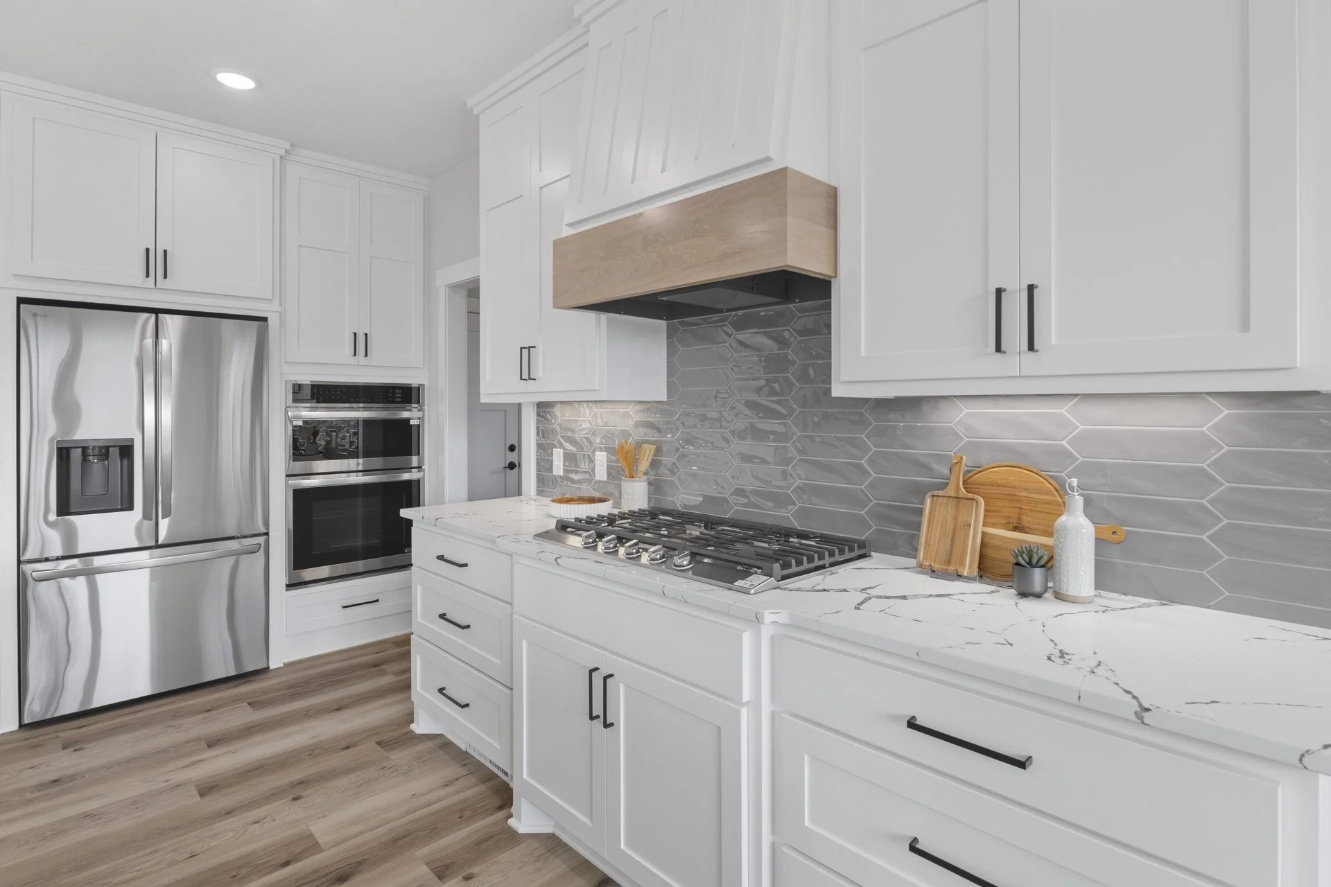 Ham LakeCollectiions_07.jpg