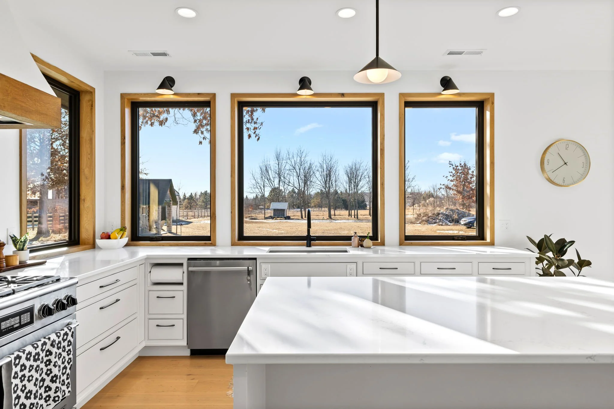 Vivid Spaces_Home Page_08.jpg