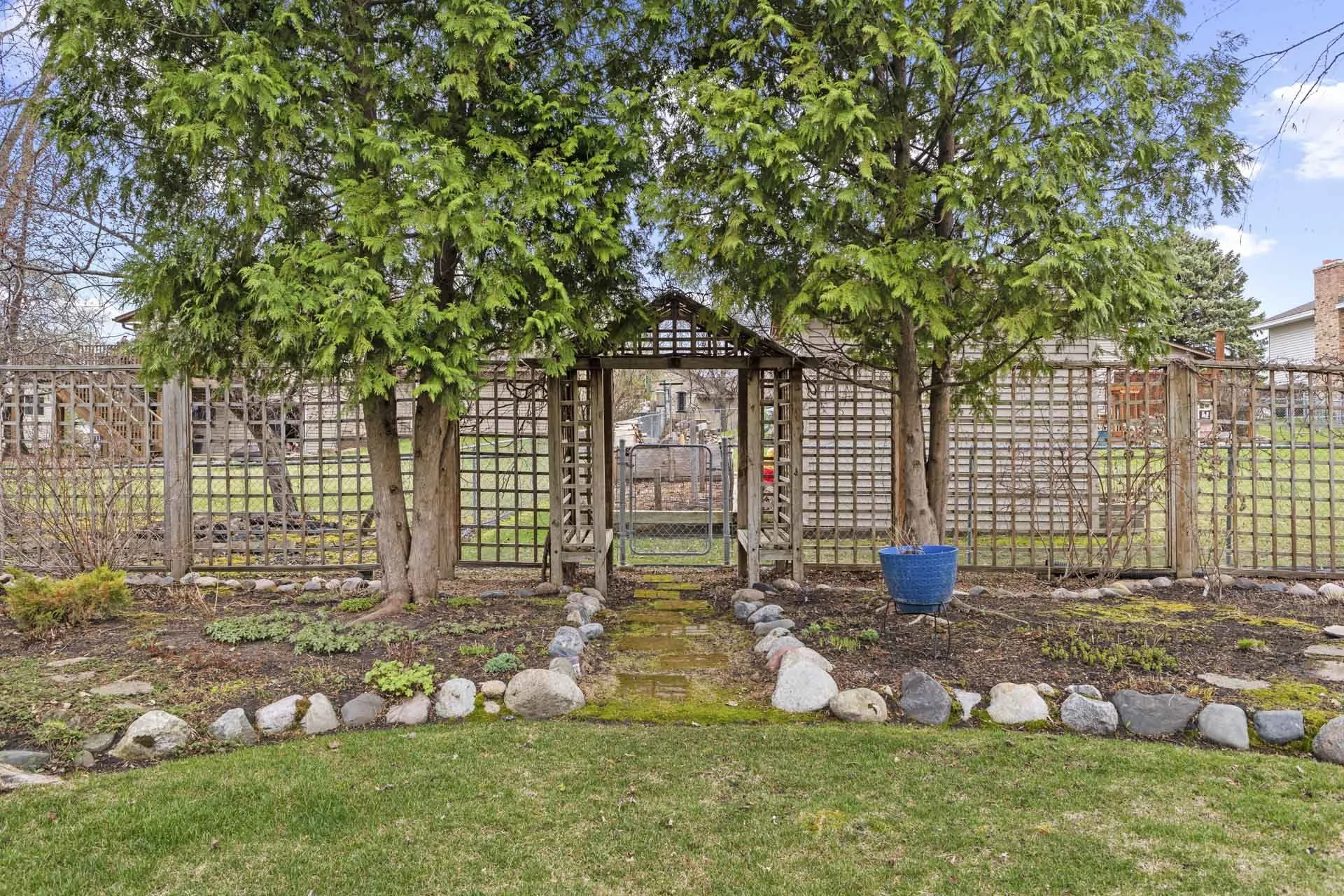 Maple GroveCollectiions_37.jpg