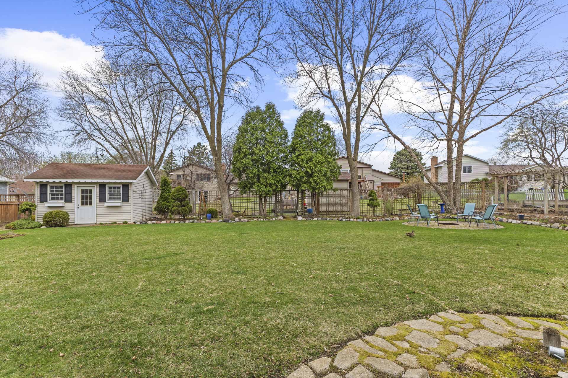 Maple GroveCollectiions_38.jpg