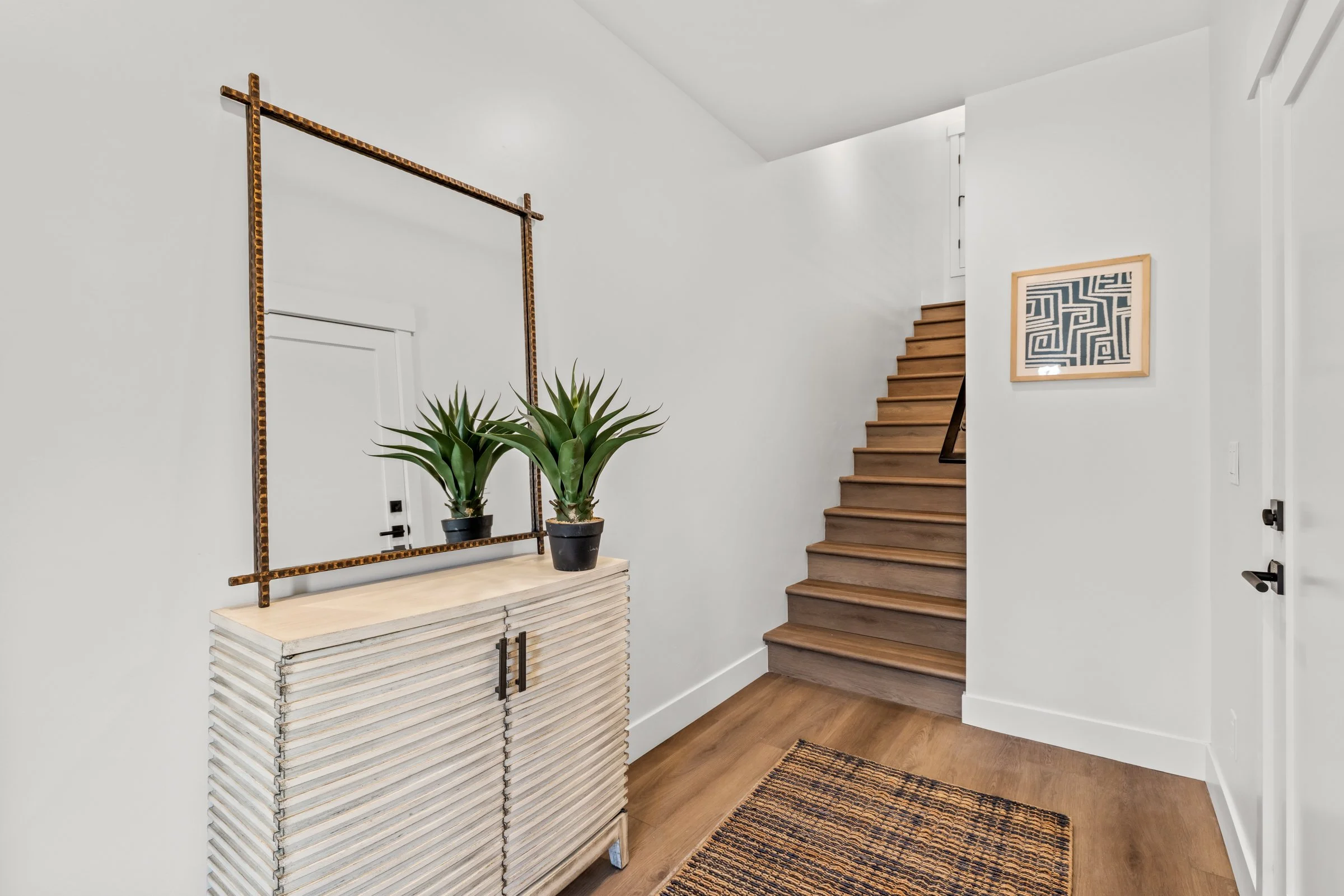 Luna Lane_MLS-21.jpg