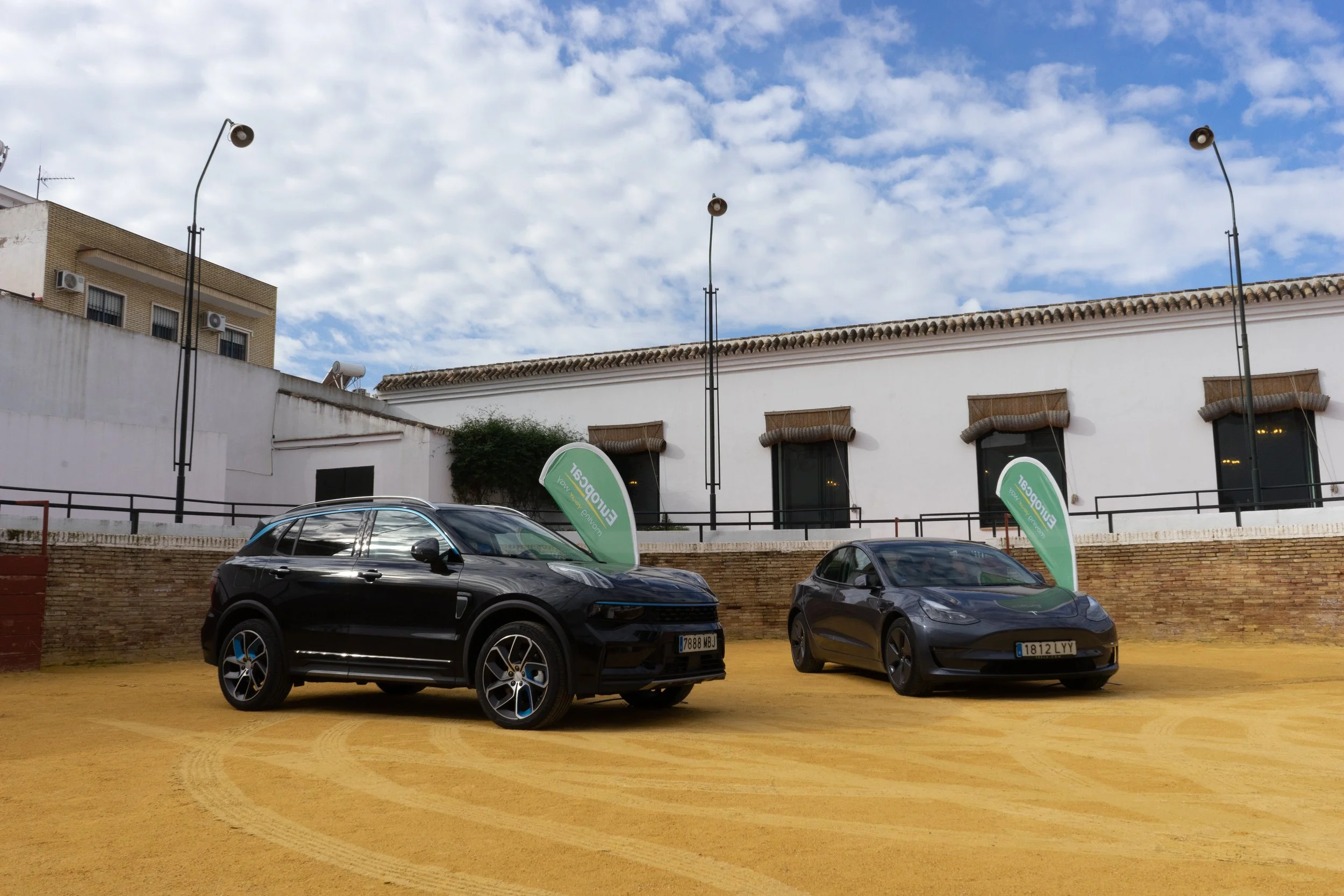 Exhibition of cars in the bullring for corporate event