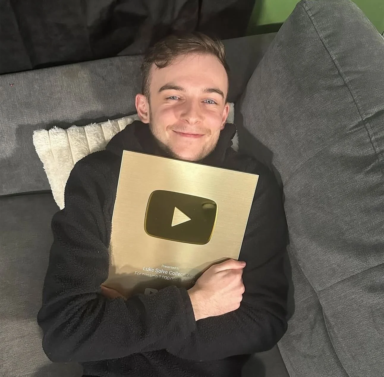 We are thrilled to announce the signing of football card power house @lukesolvecollectibles to the DSM roster. 🚀 

With a huge following of over 3.7 million followers across all platforms, Luke has grown a massive reputation online and is known as o