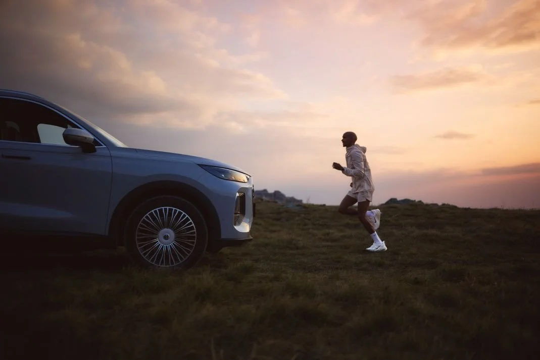 We&rsquo;re proud to have brought together and negotiated the partnership between @cherycars_uk and @sirmofarah
 
A high-impact collaboration built on the natural synergy between the endurance, discipline and consistency that have defined Mo&rsquo;s 