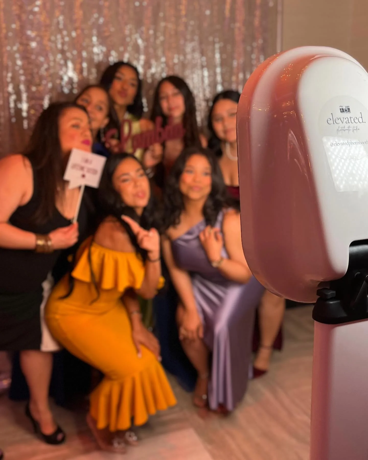 This is the season of gathering&mdash;why not capture them in style? ✨ Let Elevated Photo Booths bring the fun to your next big event, whether it&rsquo;s a banquet, office party, family celebration, or festive night with friends. We&rsquo;ll help you