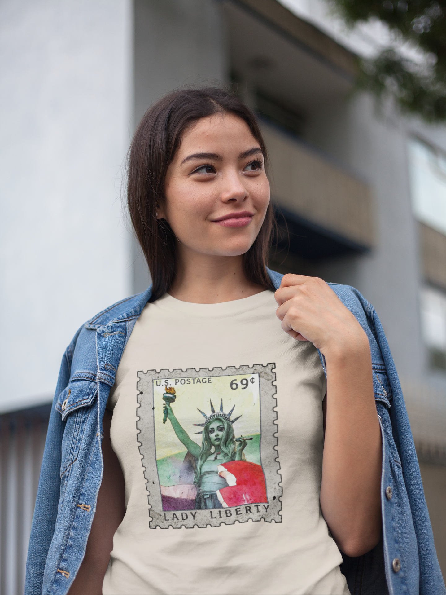 ladylibertystampivorymockup.png