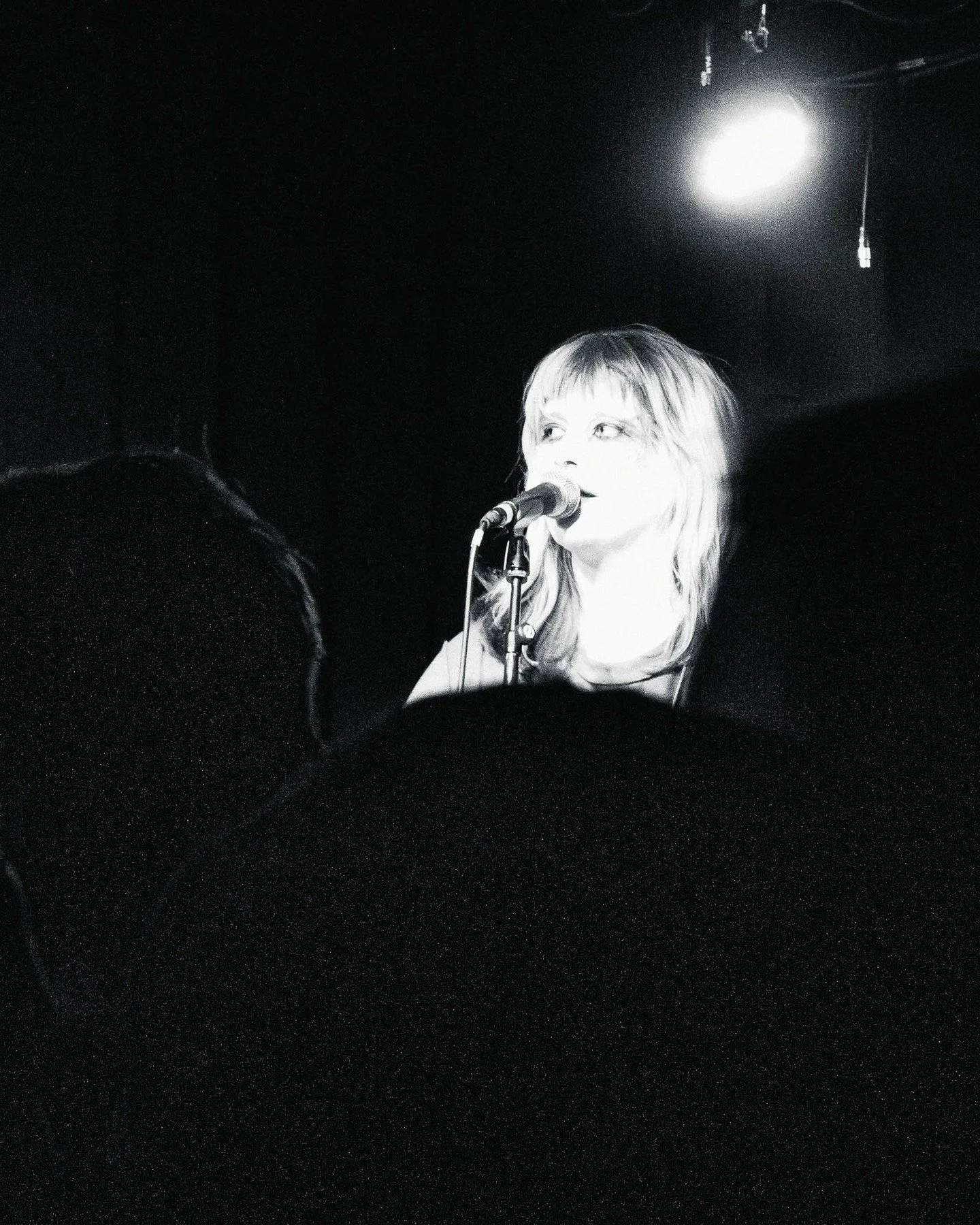 Little WAO recap ✨

This time I was just part of the audience but that won&rsquo;t stop me from taking pictures.

WAO is one of the best weekends of the year: an absolute speed train through the Belgian music scene. It&rsquo;s where you discover your