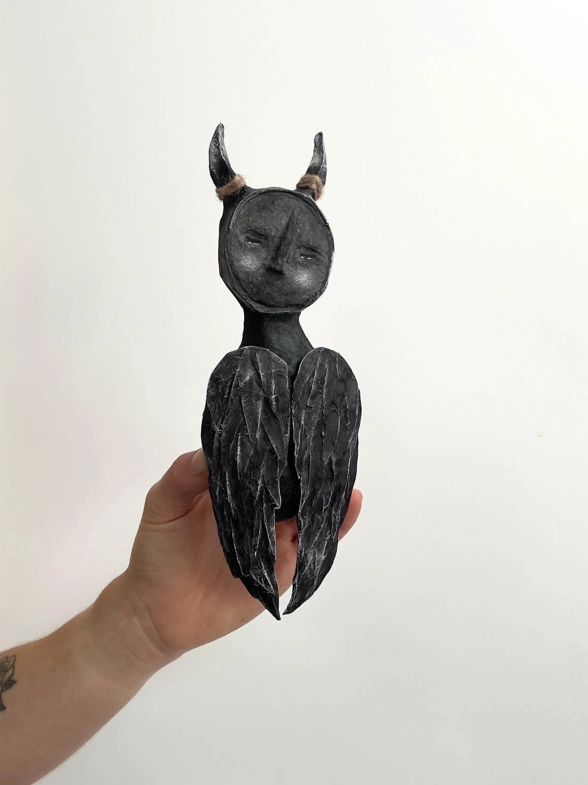 shelter-creature-sculpture-lindqvist-art.jpg