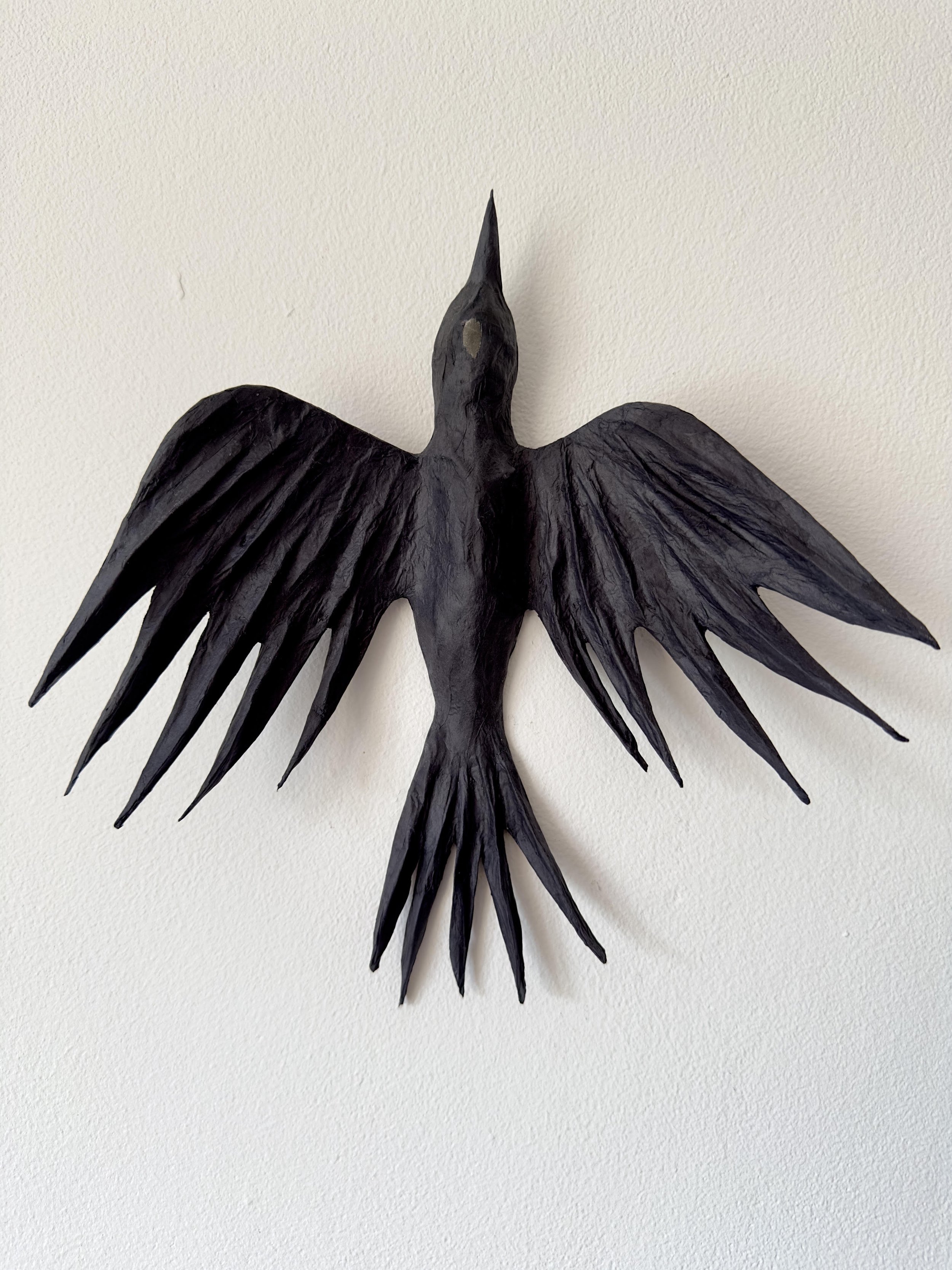 Uneven - blackbird cardboard sculpture made by Caroline Lindqvist Art