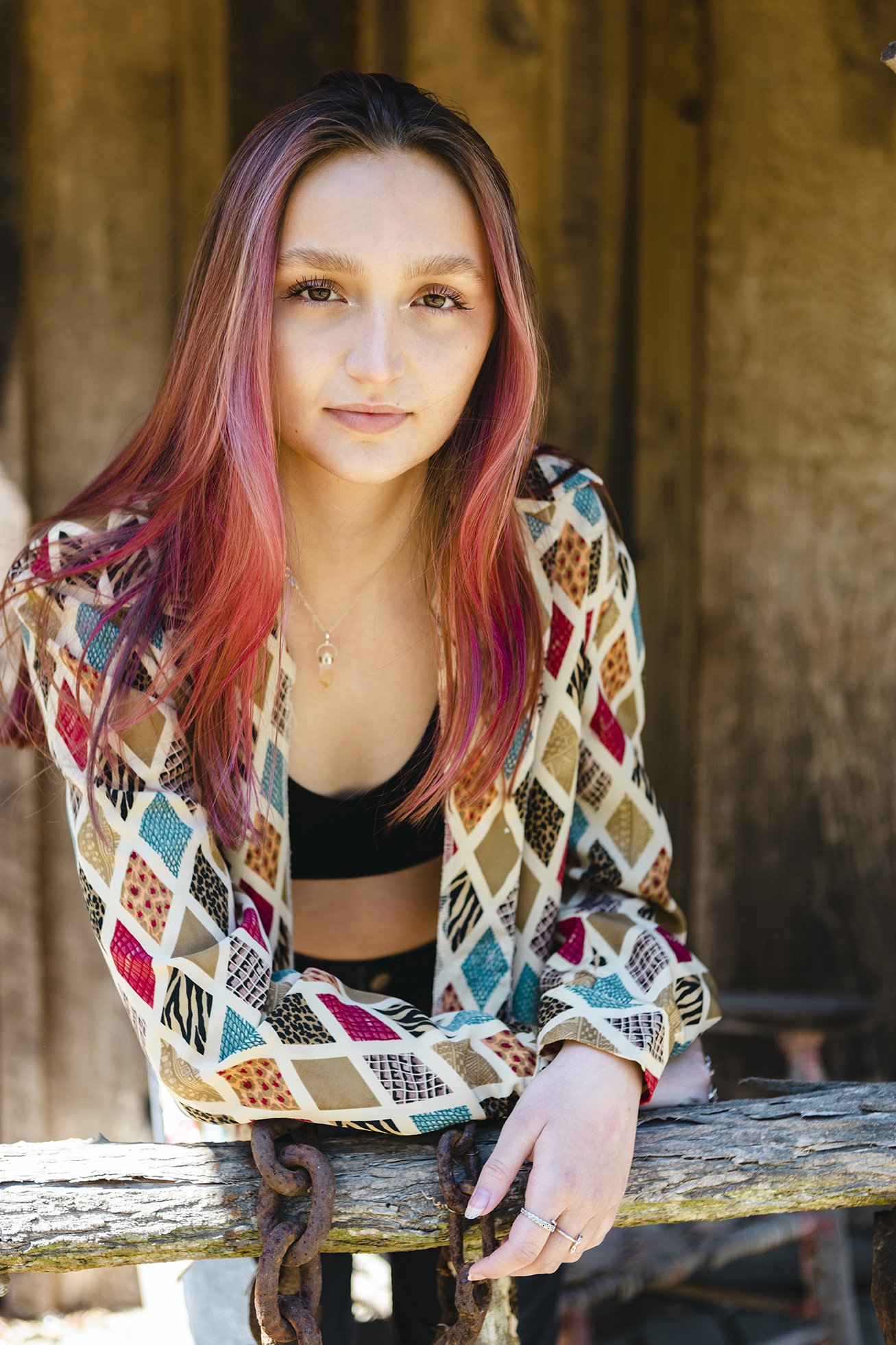 Izzie Bannister musician HS senior photos