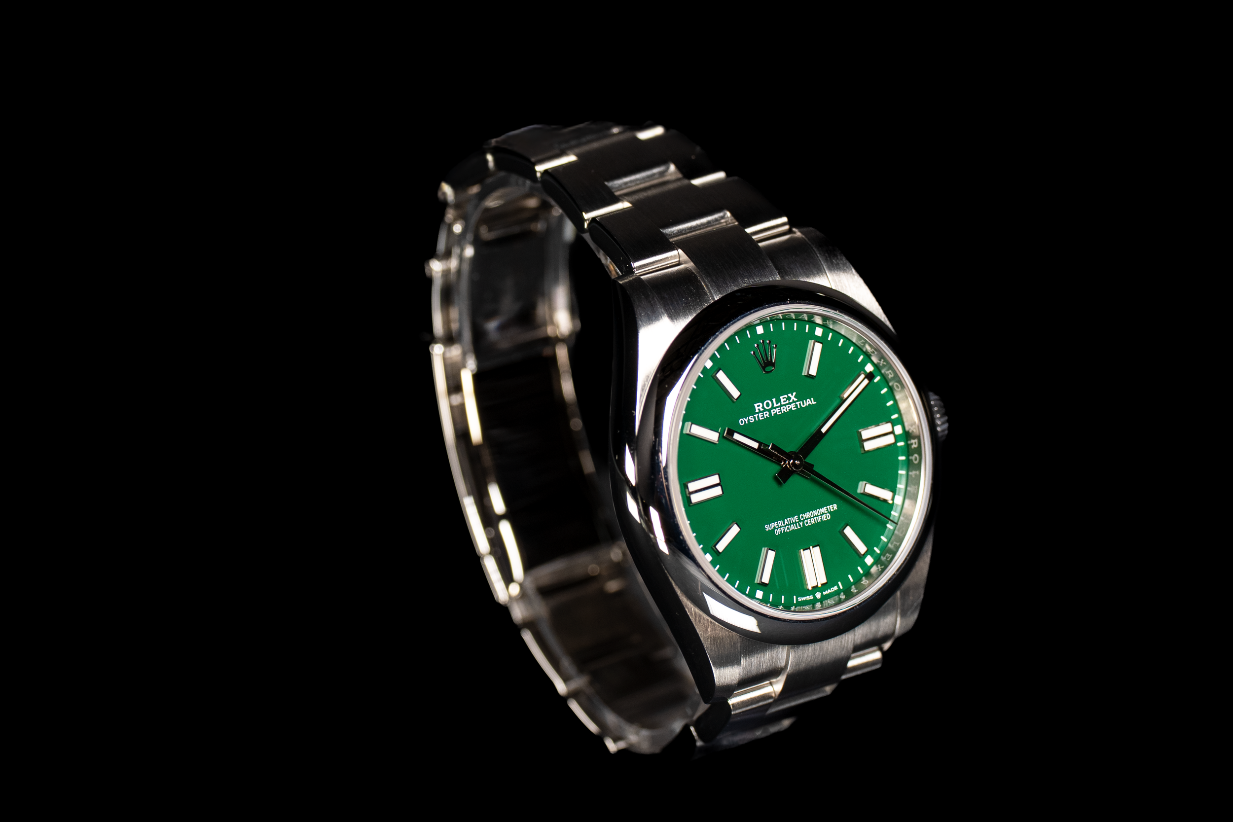 OYSTER PERPETUAL_02 Resize.png