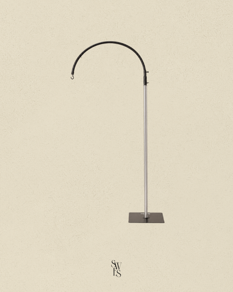 Freestanding Chandelier Stand.png