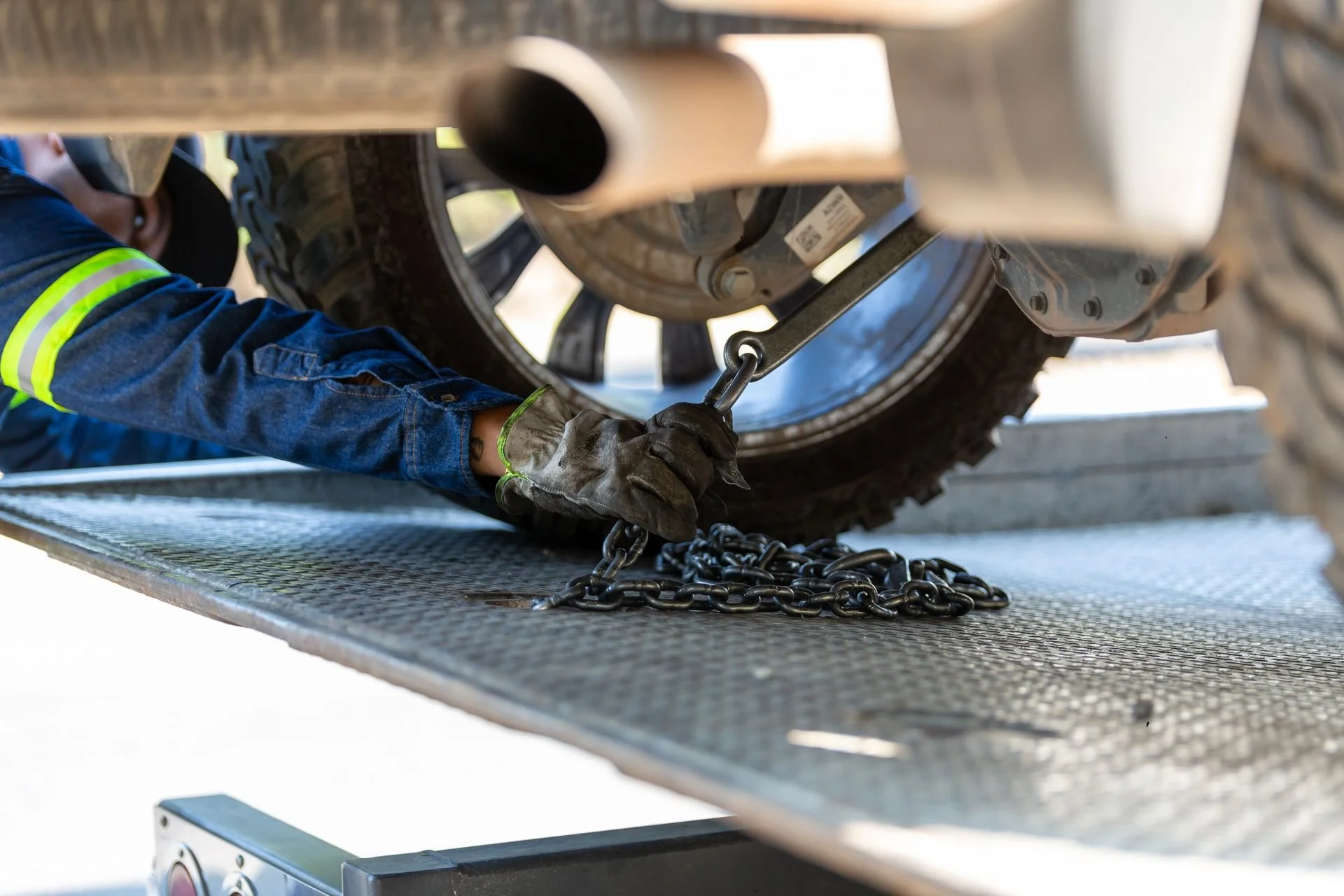 Towing Pricing Breakdown: Hookup, Mileage, Storage, After-Hours Fees, Estimates