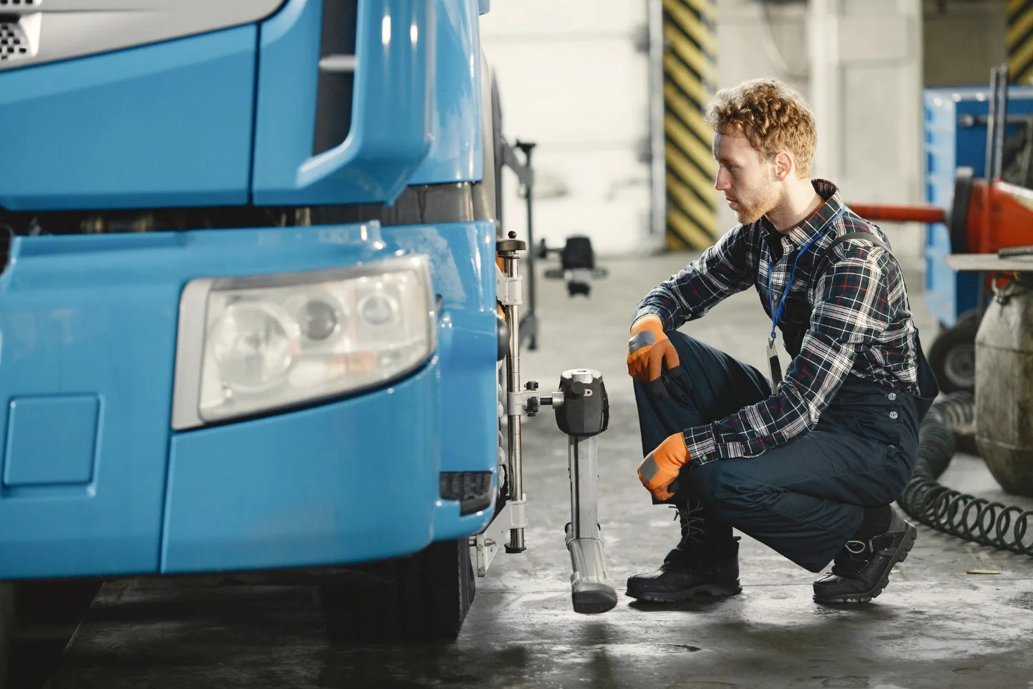 Fleet Maintenance Triage: Severity Checklist for Same-Day Repairs vs. Wait