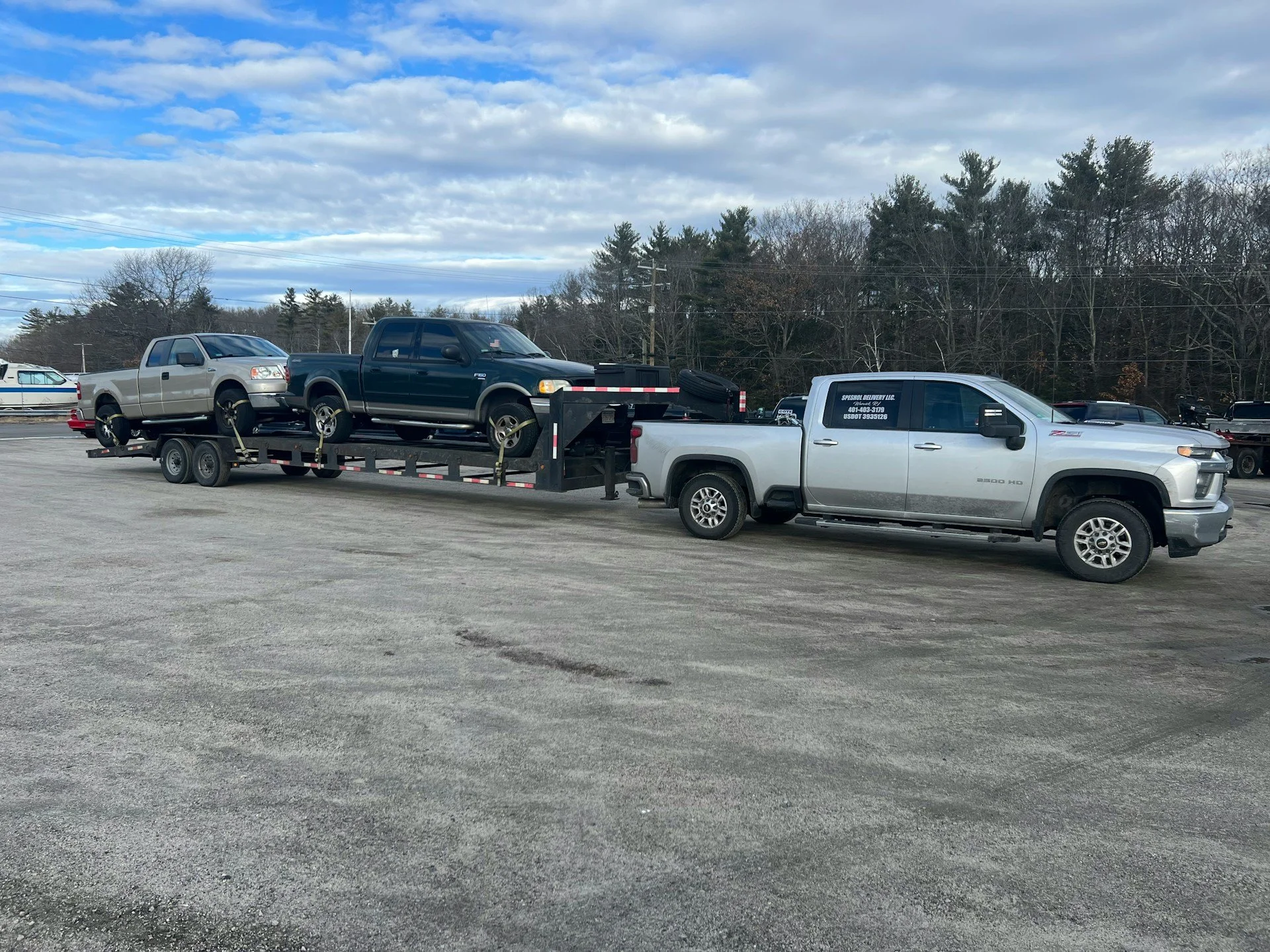 When Flatbed Towing Protects Your Vehicle Better Than a Wheel Lift