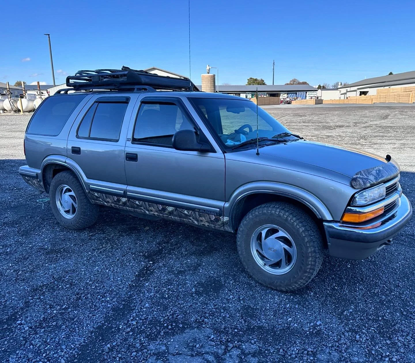 hunting season #masterpowertints #windowtint #suntek #smallbusiness #lancastercounty #tinter #lebanoncounty #windowtinter #windowtintingshop #berkscounty #windowtinting #suntekfilms #chevrolets10 #chevytrucks #chevrolet #chevynation #chevyblazer #