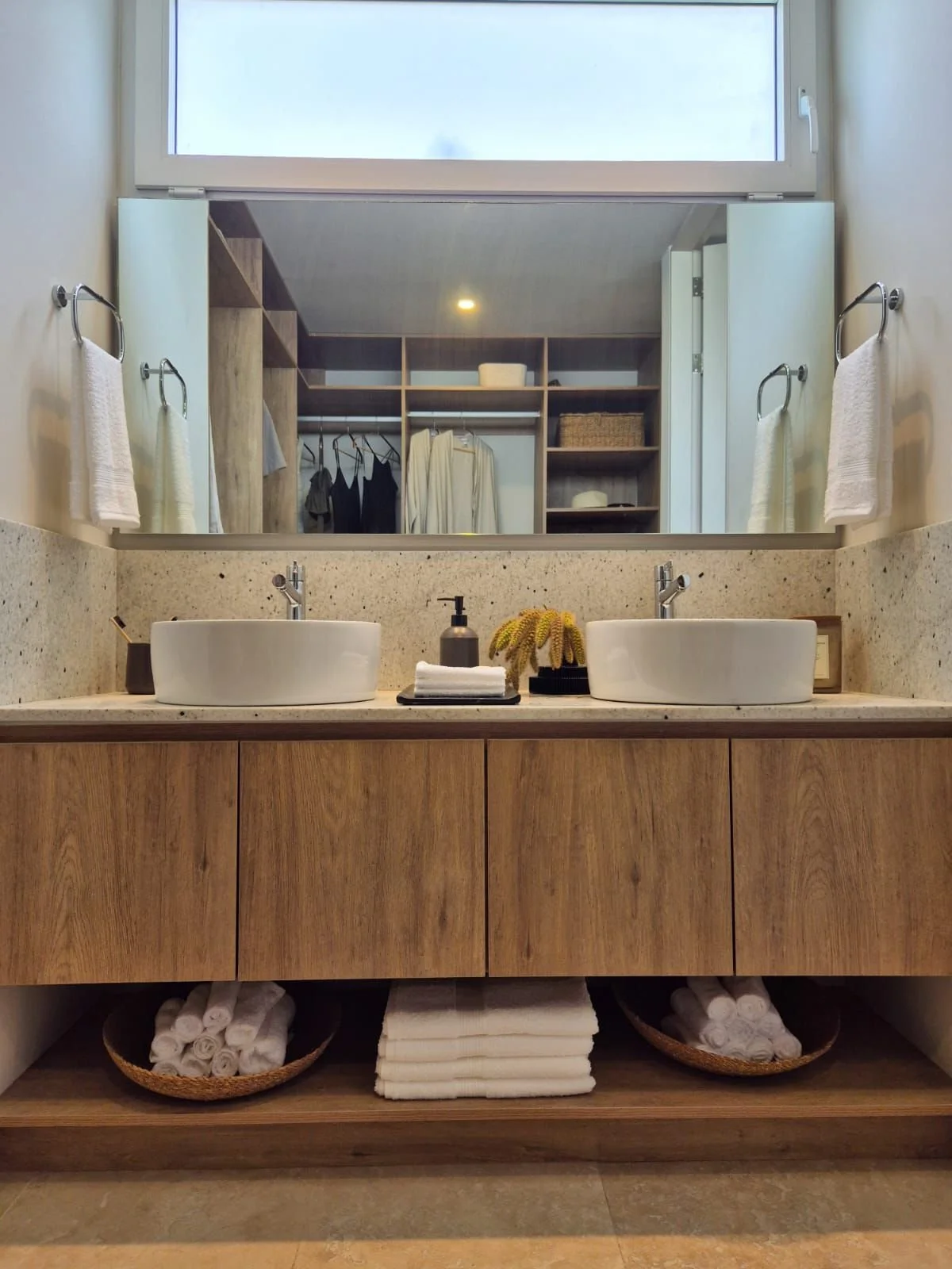 PHOTO-2024-03-20-21-38-17 2.jpg