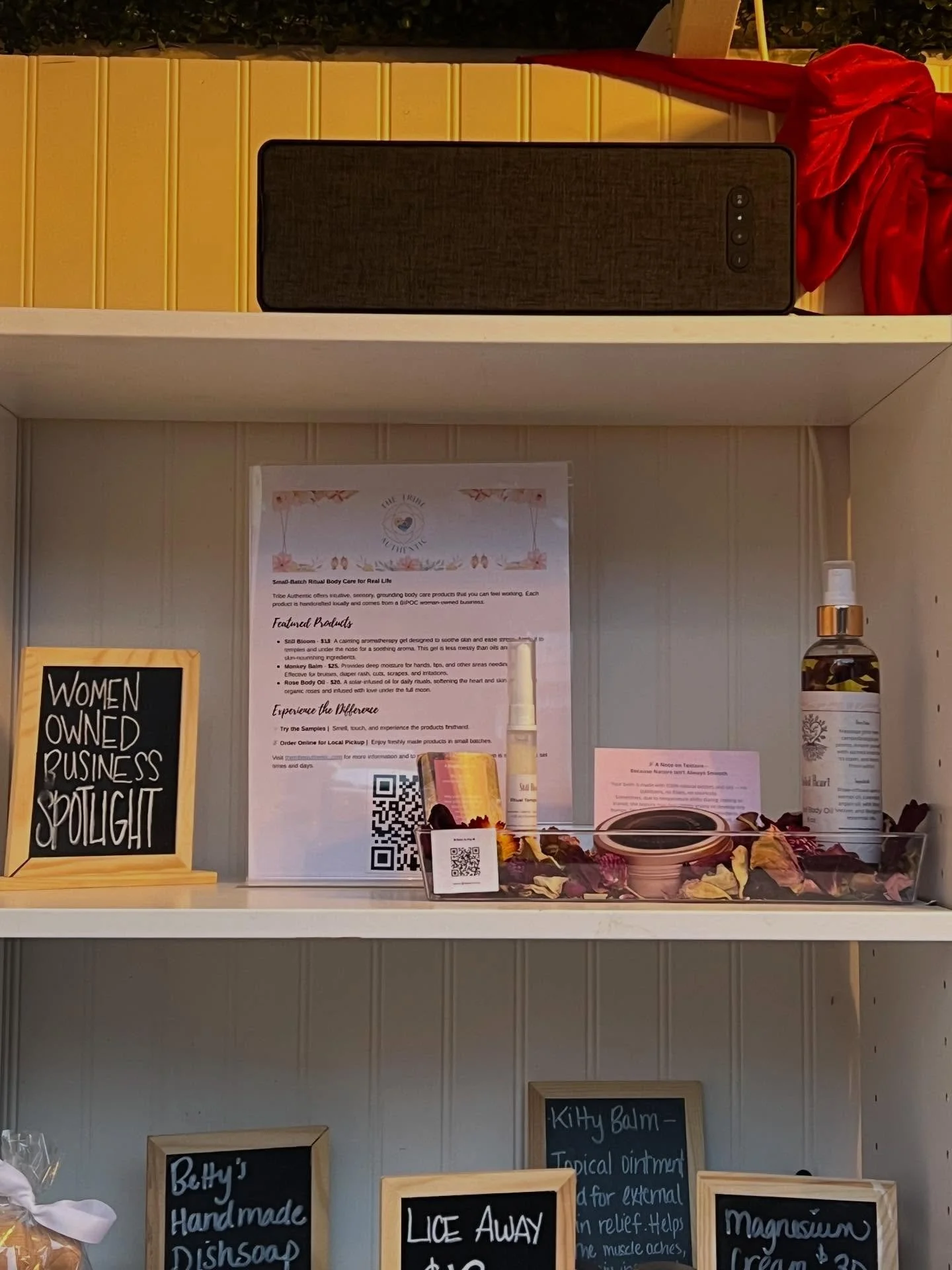 Busy morning, full heart ✨

I was up early dropping off samples and restocking at Momma Wong&rsquo;s Kitchen &mdash; I&rsquo;m honored to be her featured woman-owned business for the next few weeks, which means her beautiful community gets to stop, s