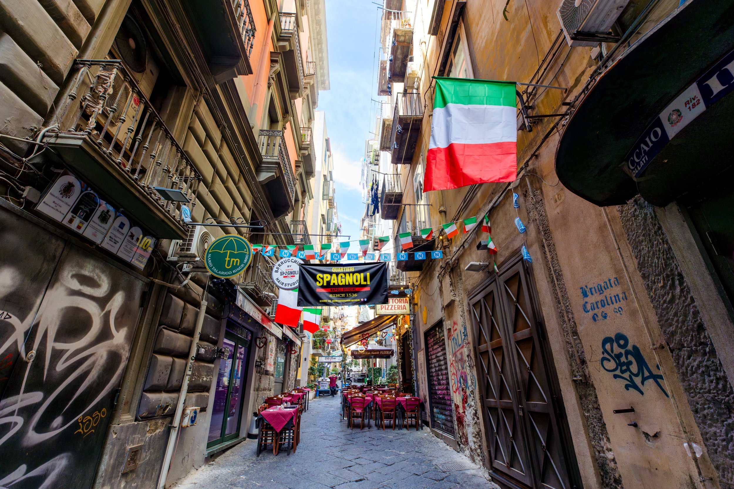 Naples-73-SpagnoliQuarter.jpg